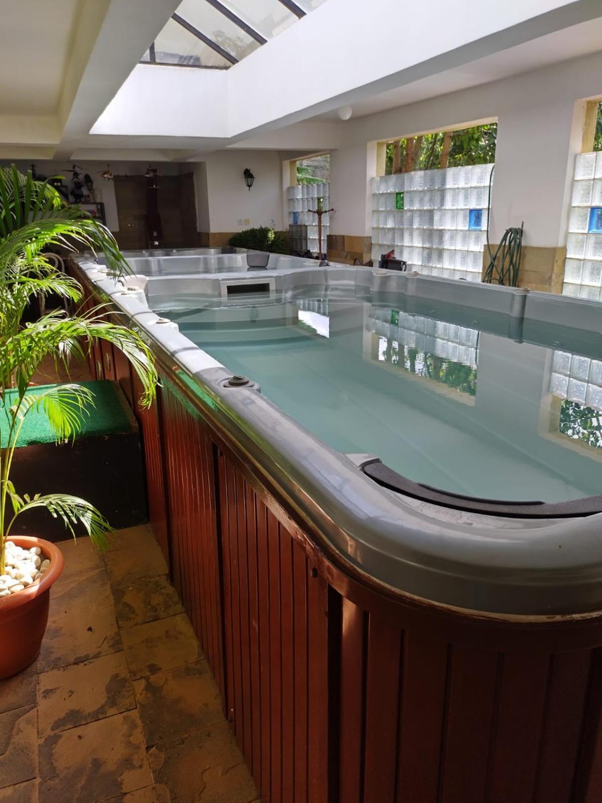 Florances Rest House