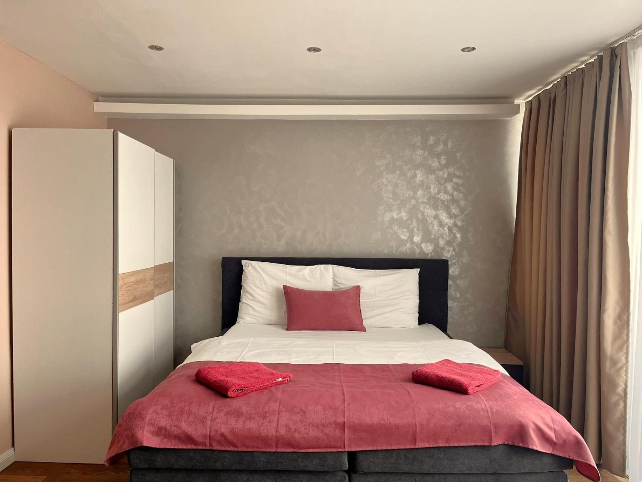 Aurellia Serviced Apartments