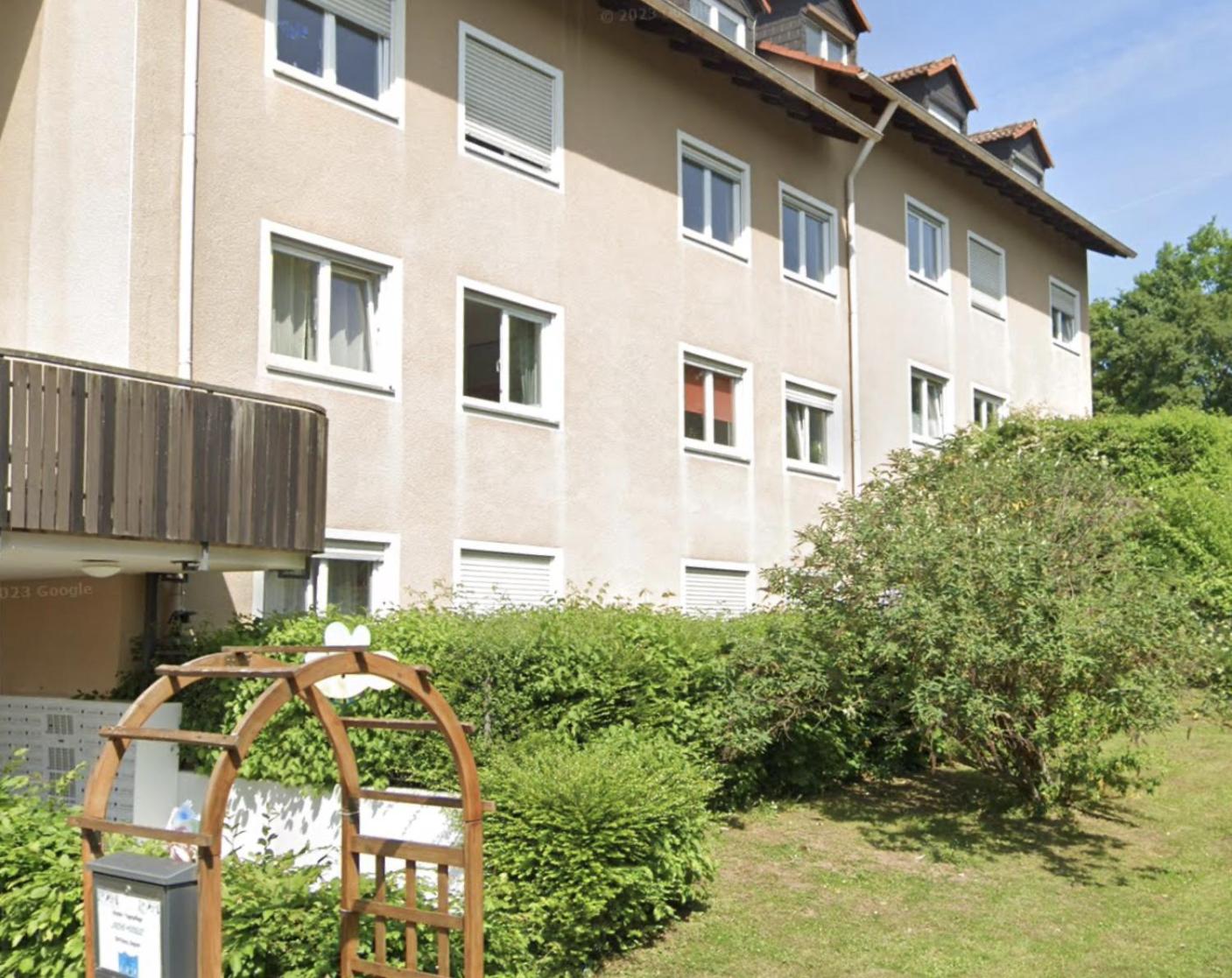 Kleines Apartment mit Balkon