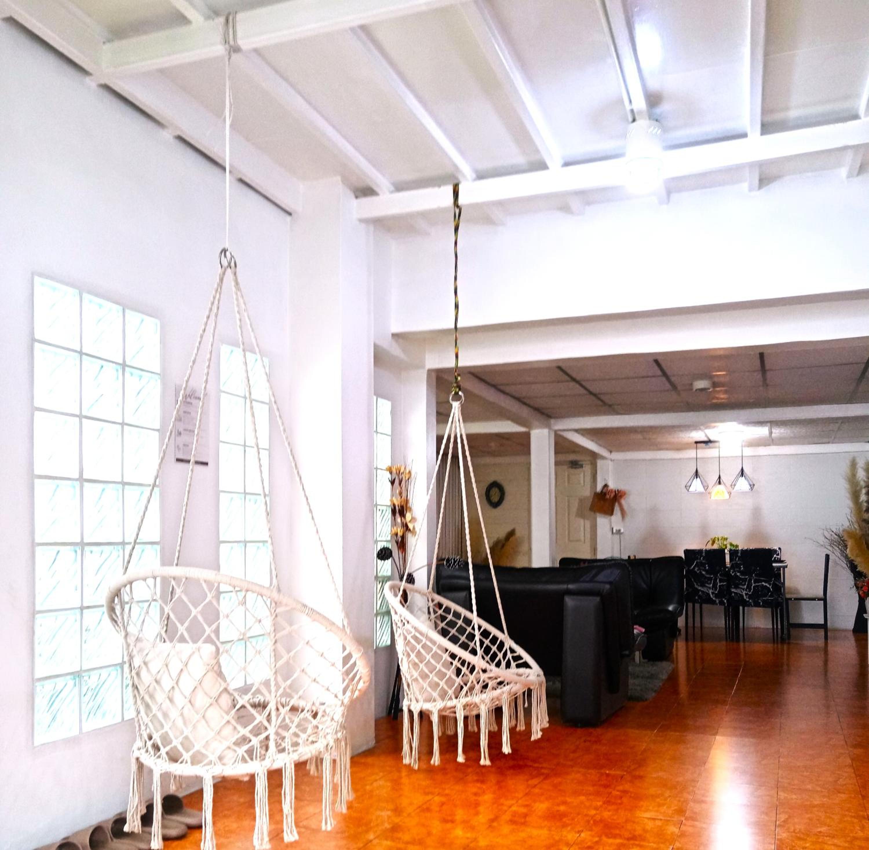 Getaway Villa Bangkok - 4 Bedroom,6 Beds and 5 Bathroom