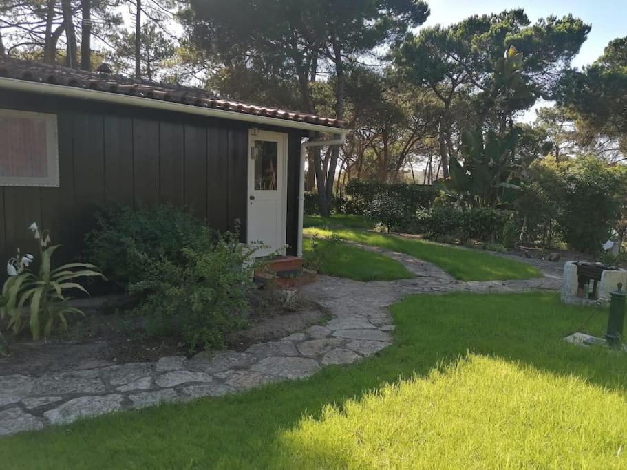 Casa da Lagoa - House by the Lagoon with Direct Access to the Beach