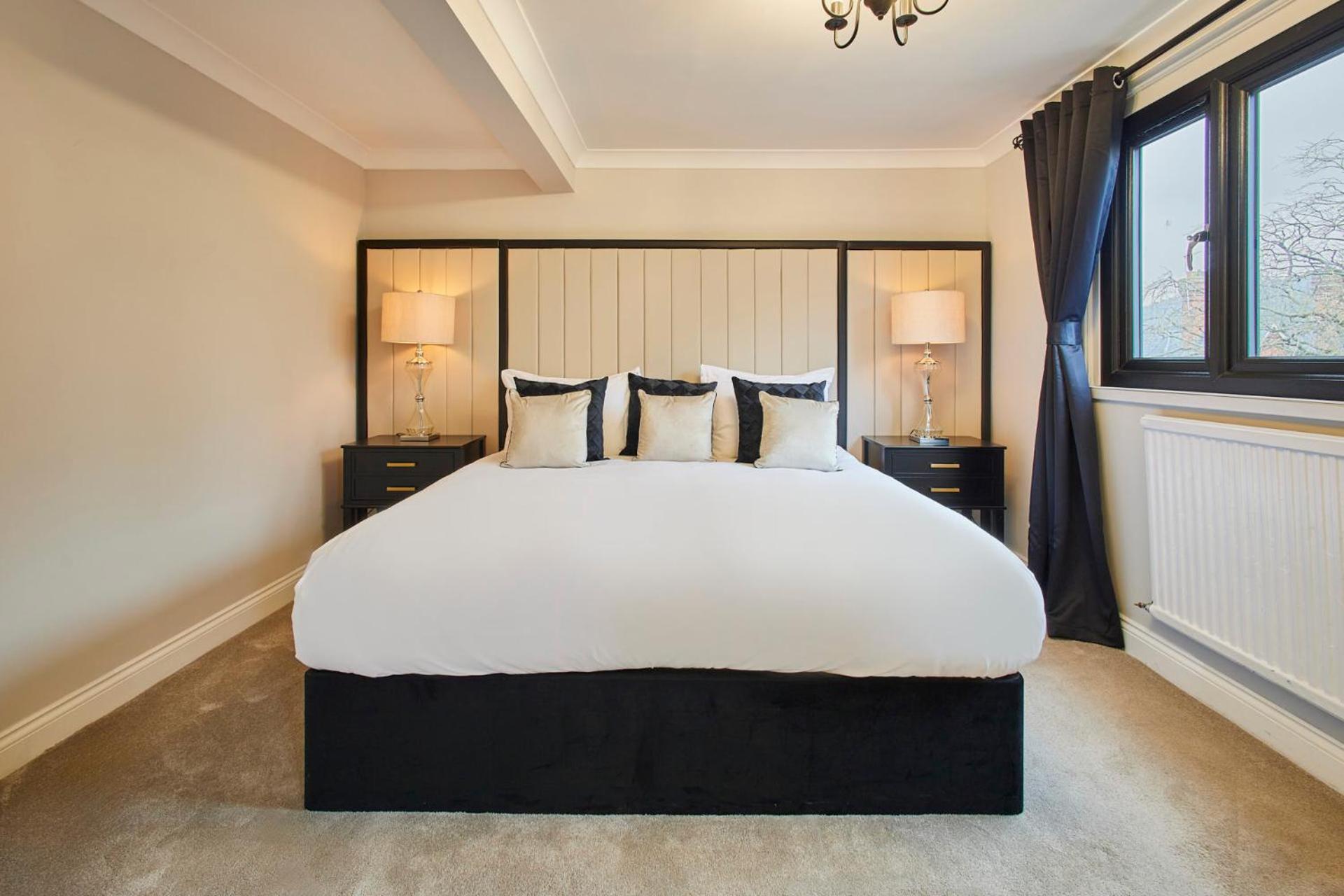 Host & Stay - Roseberry Topping Townhouse view 3