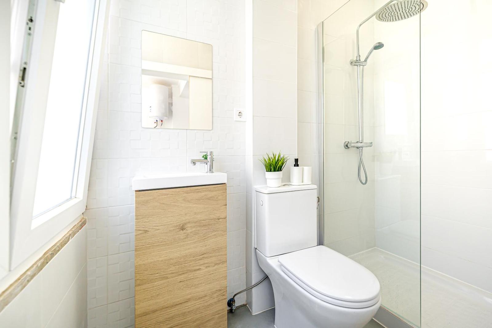 Santos Mattos Guesthouse & Apartments by Lisbon with Sintra
