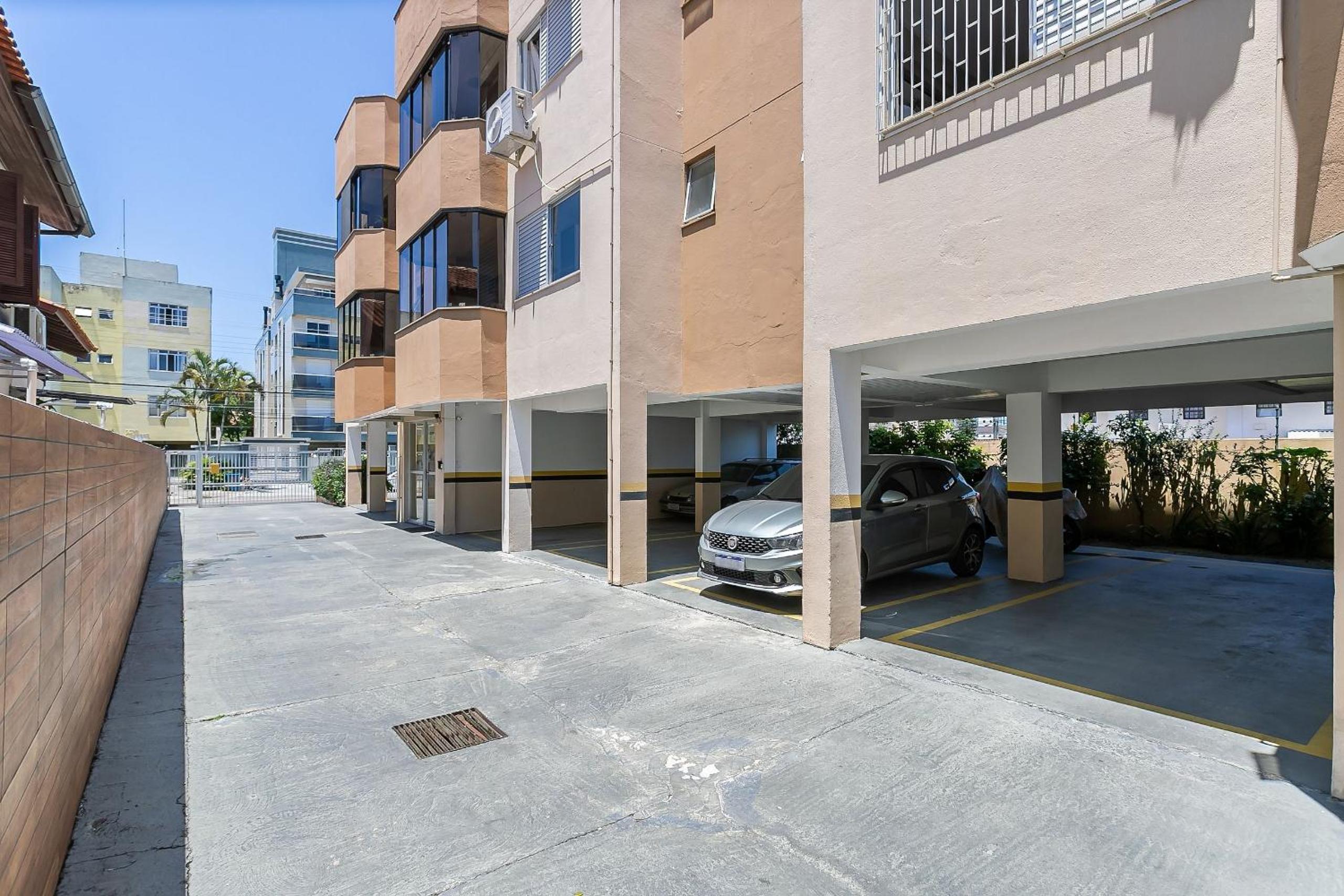 Beautiful apt 750 m from the beach of Ingleses LGR204