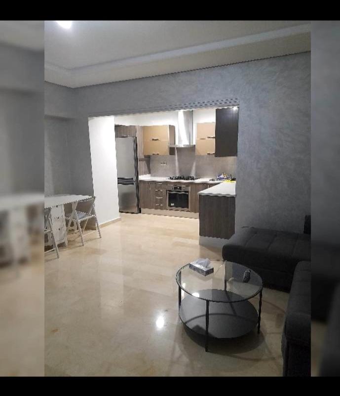 Urbain place masira