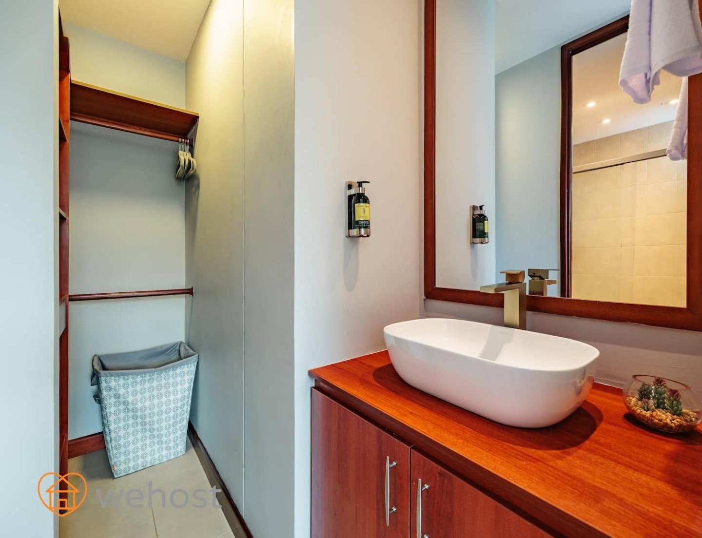 Luxury 1 Bedroom With Pool & Gym Close Provenza