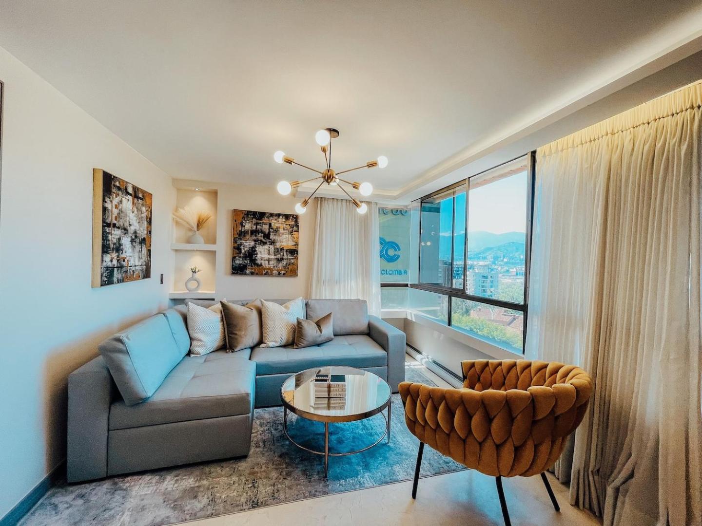 Elegant & Luxury 1 Bedroom Prime Location Poblado