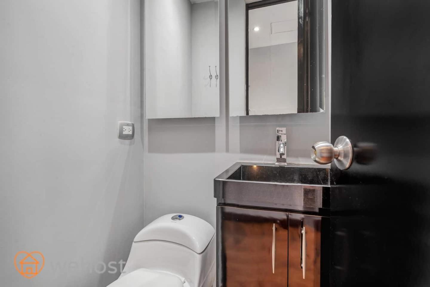 Amazing Luxury 1 Bedroom Gym & Pool Provenza 704