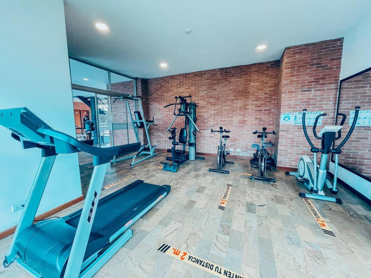 Amazing Luxury 1 Bedroom Gym & Pool Provenza 704