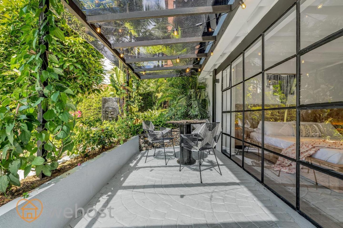 Japandi Buda Loft Close To Parque Lleras