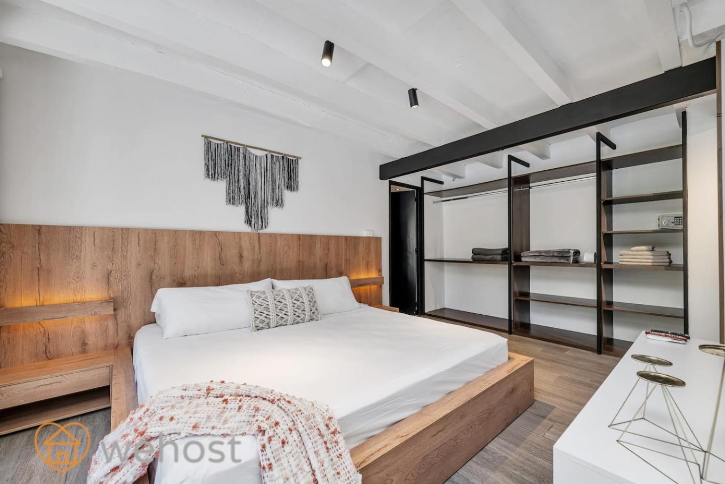 Japandi Buda Loft Close To Parque Lleras