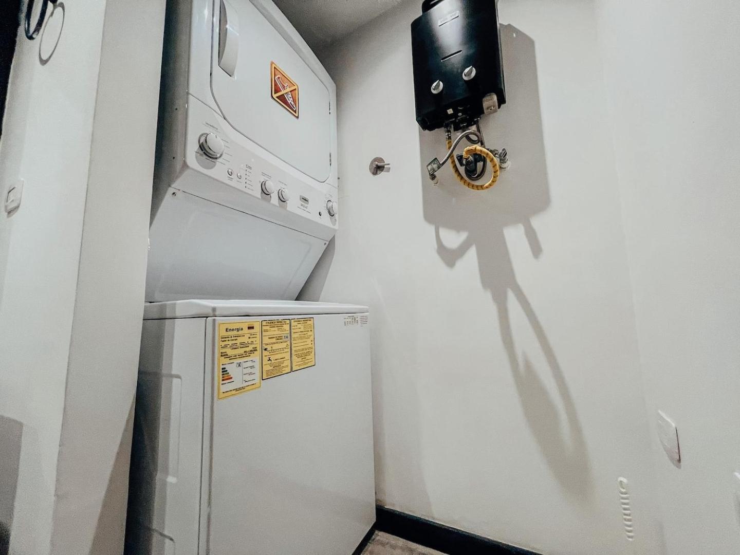 Japandi Buda Loft Close To Parque Lleras