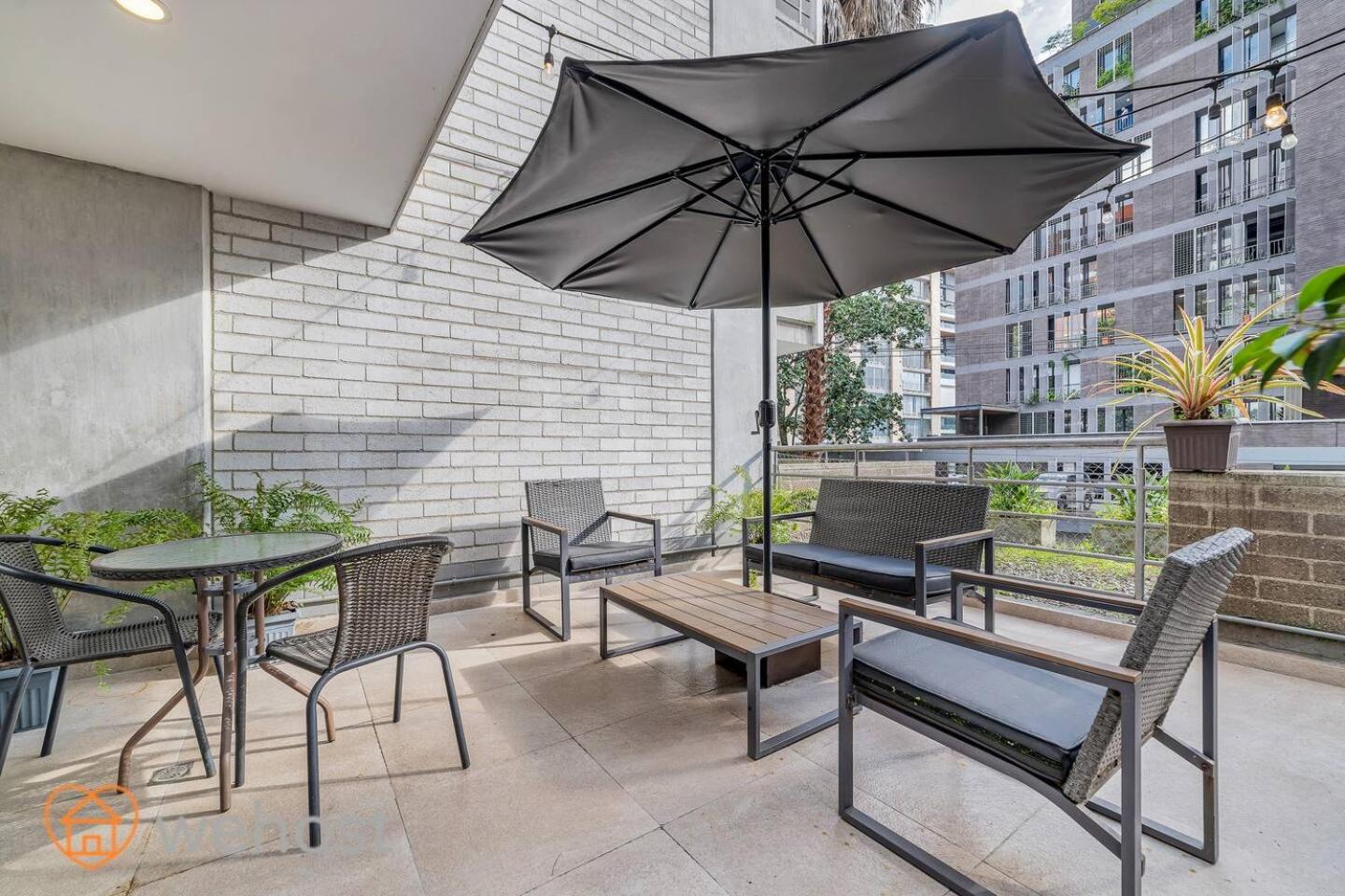 Nature At Home 2 Bedrooms With Terrace & Bbq 303