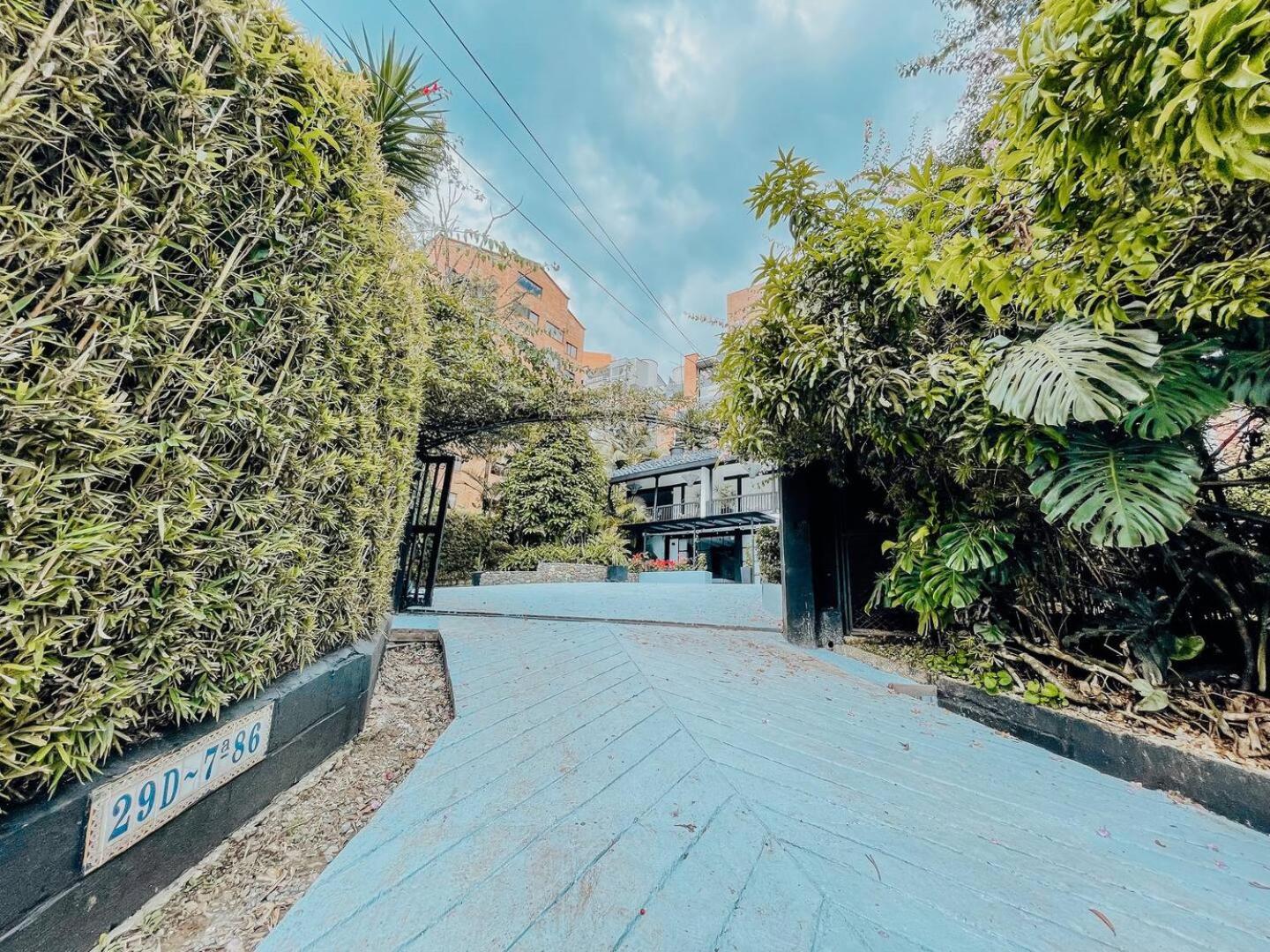 Japandi Buda Loft Close To Parque Lleras