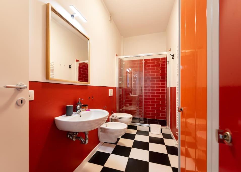 PN2-Train station, one bedroom flat 2 to 4 guests