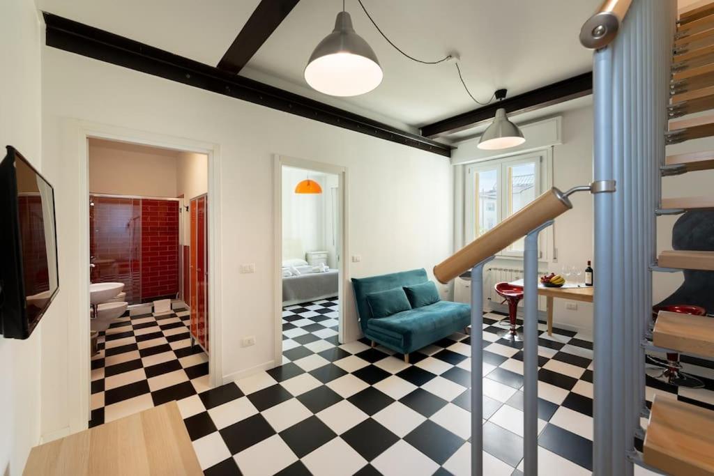 PN2-Train station, one bedroom flat 2 to 4 guests