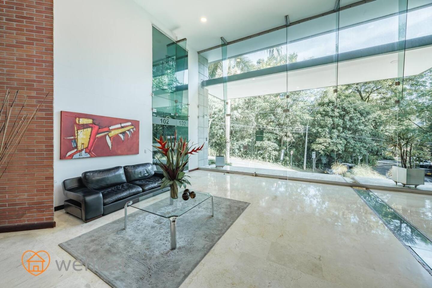 High Floor 1 Bedroom With Pool Gym Provenza 1103