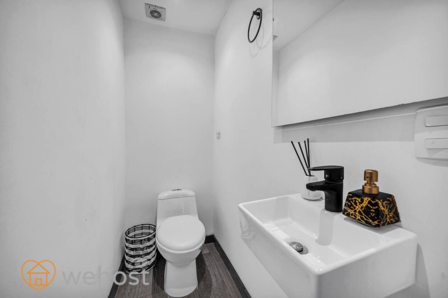Japandi Style House 3 Bedroom & Bathtub