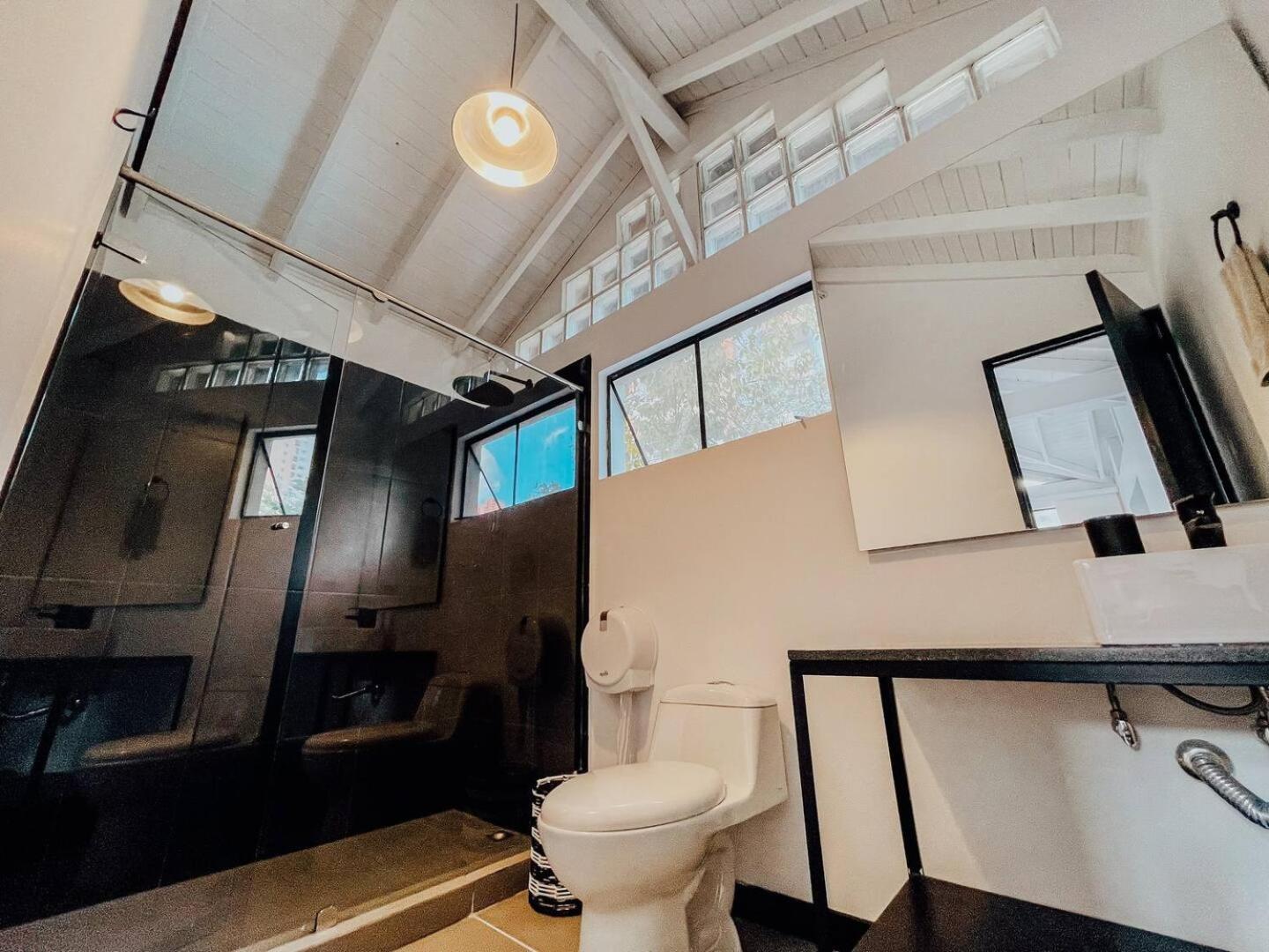 Japandi Style House 3 Bedroom & Bathtub