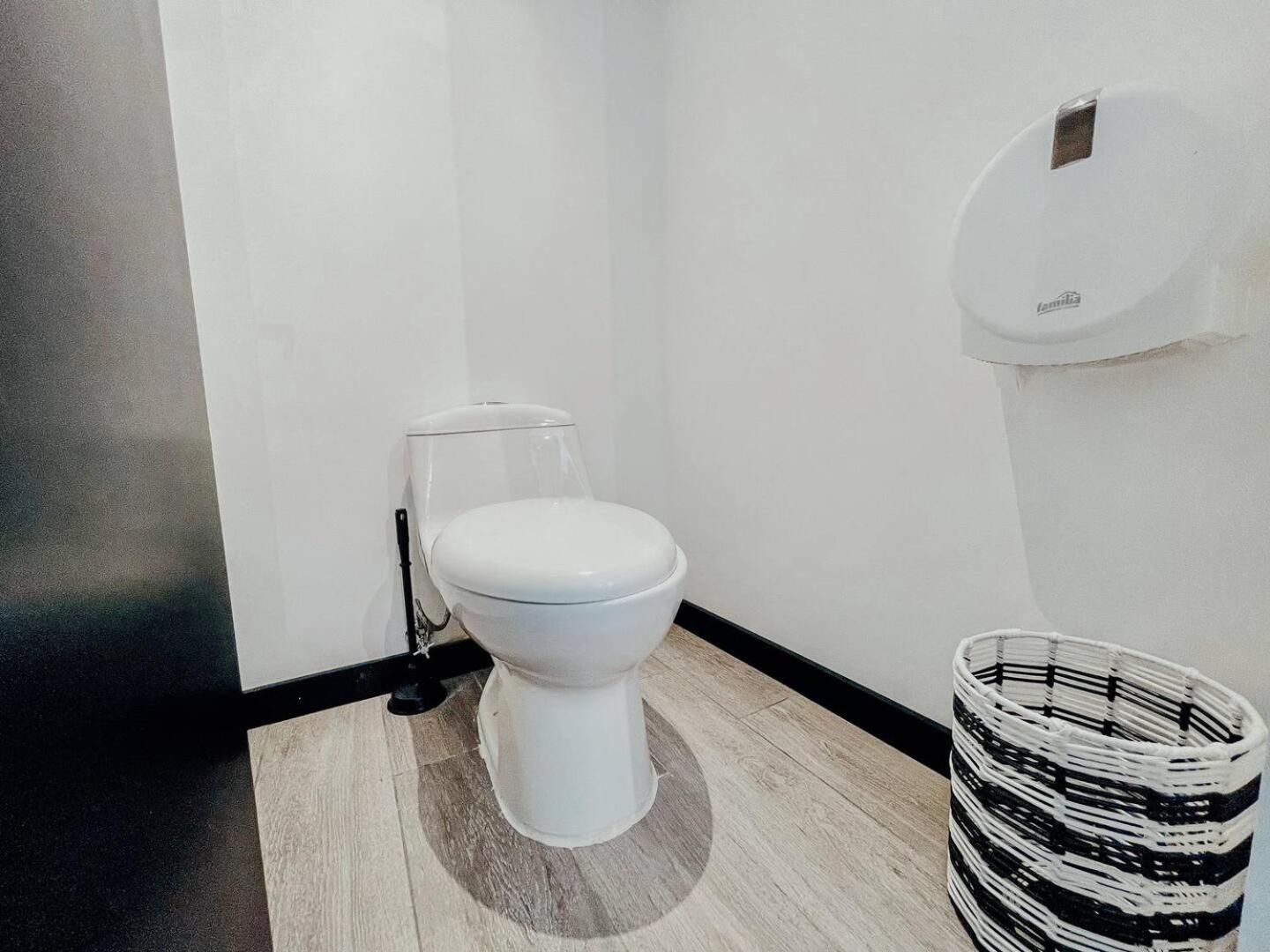 Japandi Style House 3 Bedroom & Bathtub