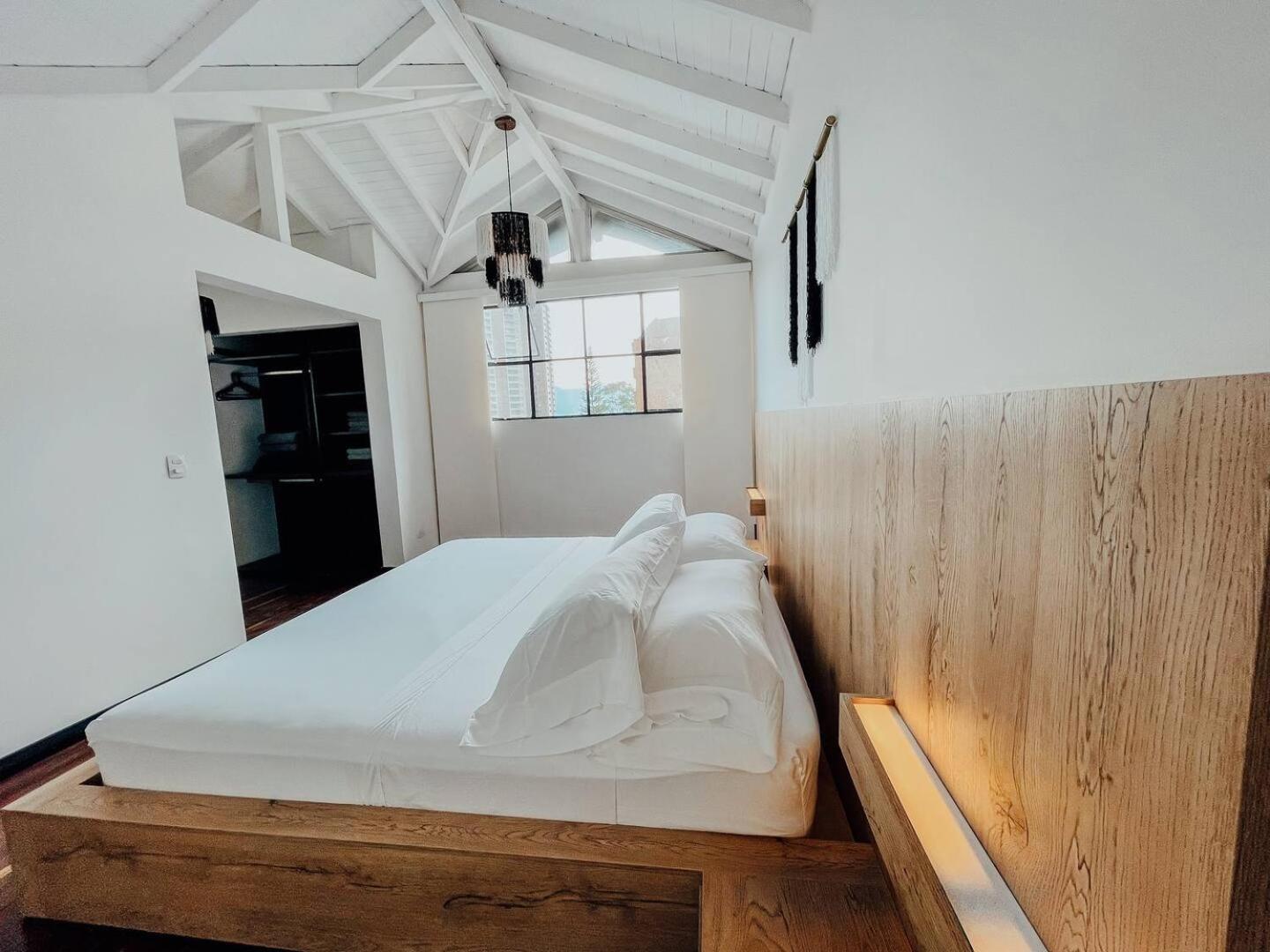 Japandi Style House 3 Bedroom & Bathtub