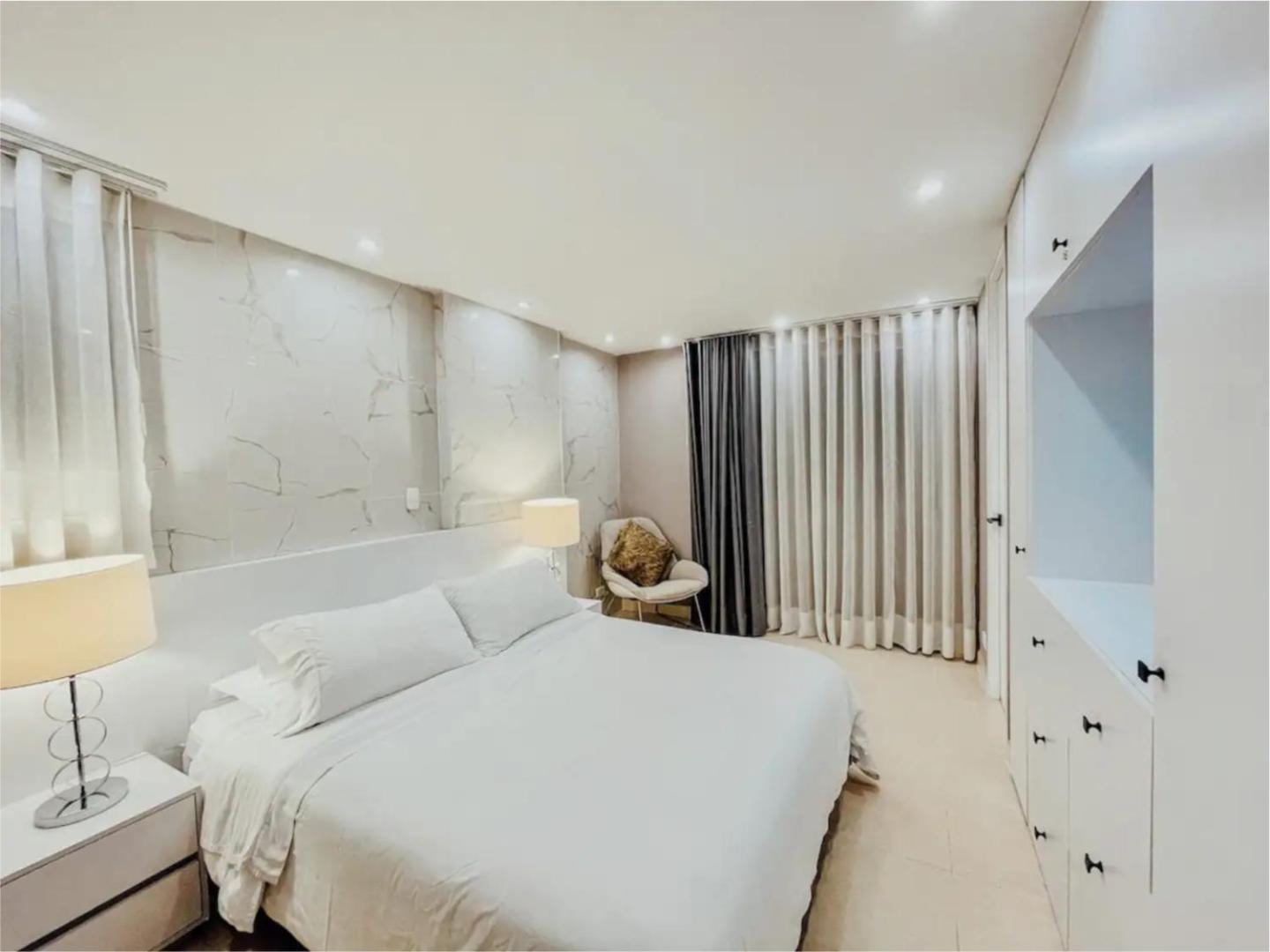 Ideal Location With Huge Terrace & Great View