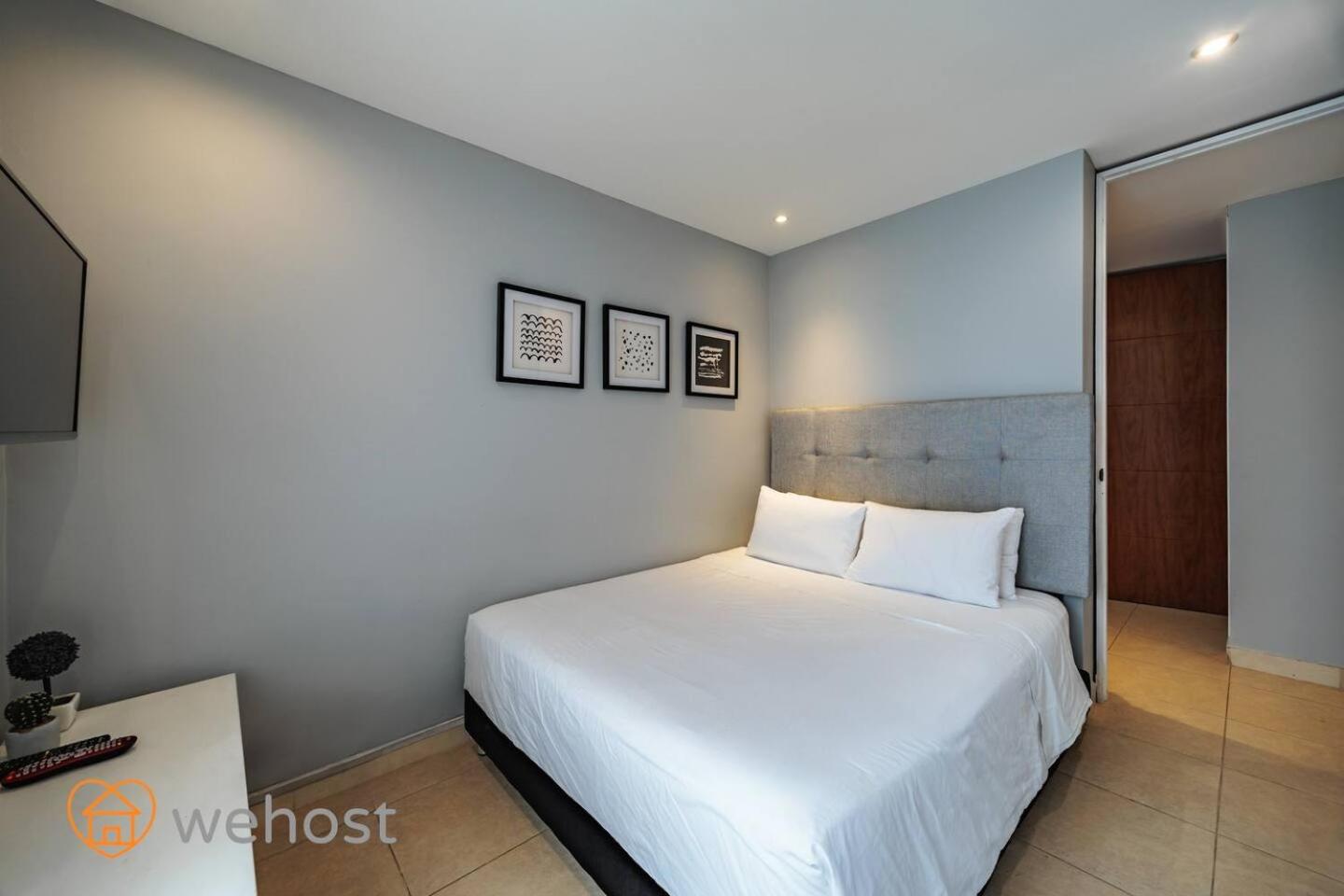 Ideal Location With Huge Terrace & Great View