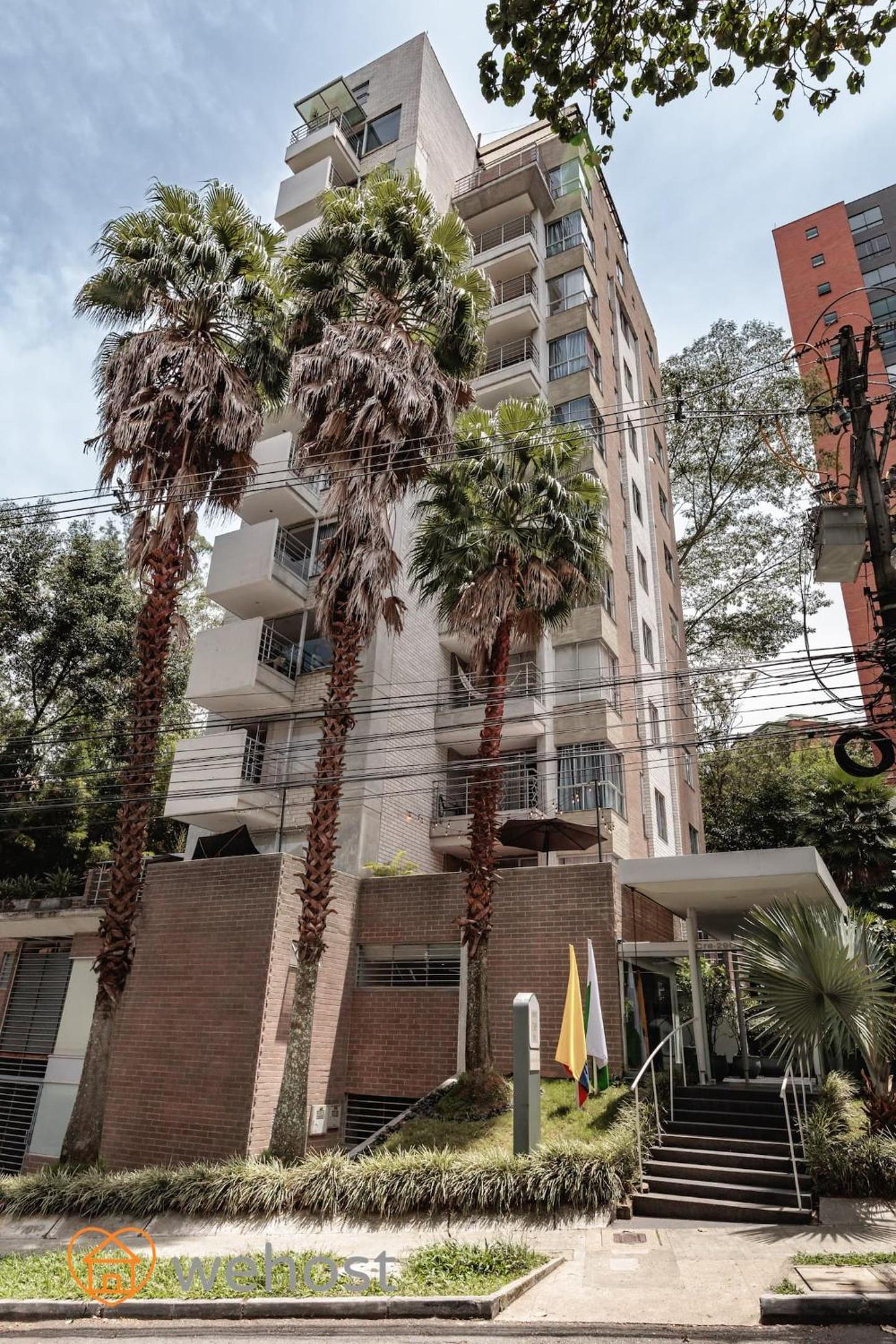 Ideal Location With Huge Terrace & Great View