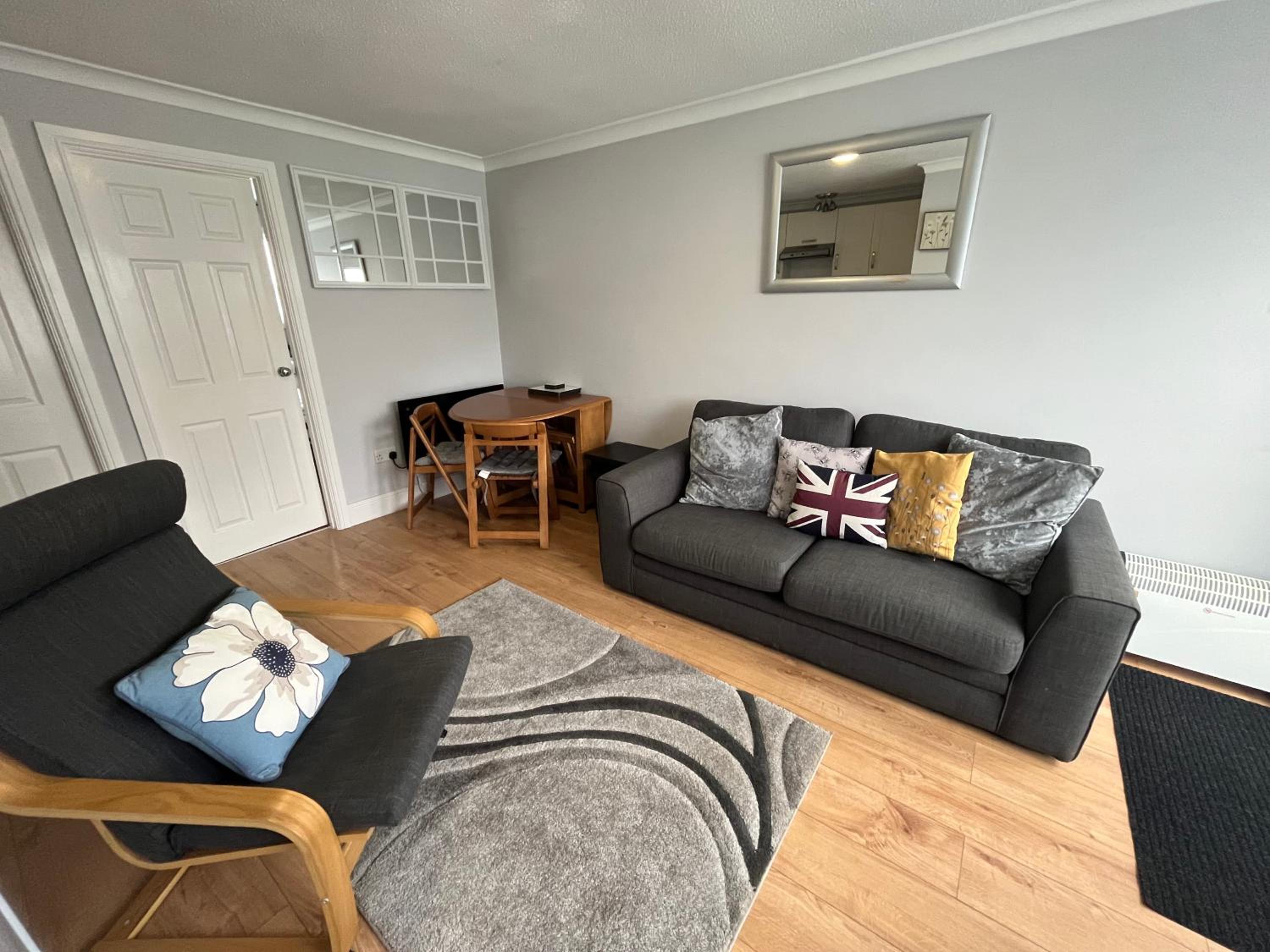 194, Two bed Chalet on Belle Aire Holiday Park - sleeps 4, pet friendly, free Wi-Fi, bed linen and towels included plus onsite entertainment available view 5