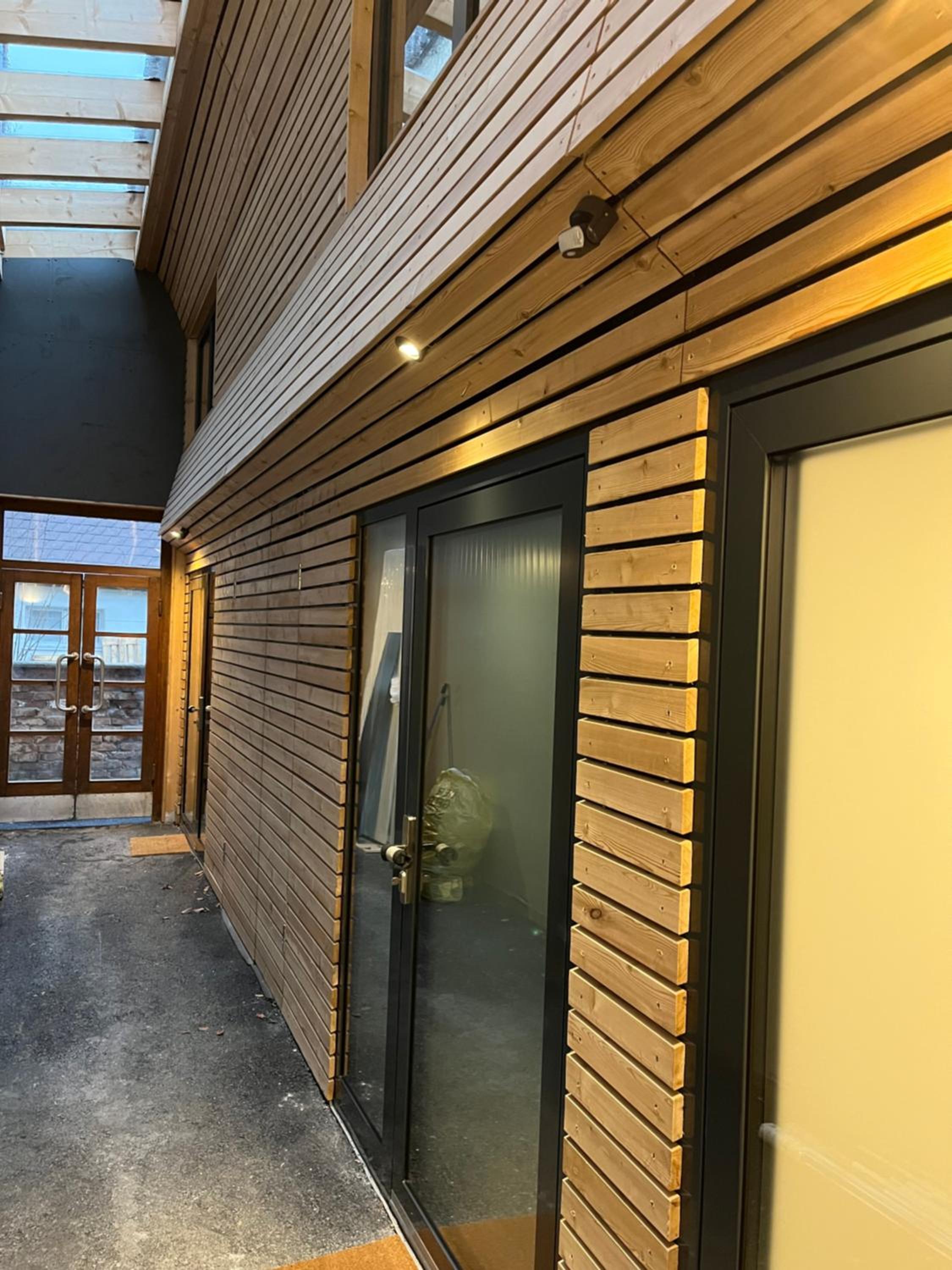 Business City Lodge