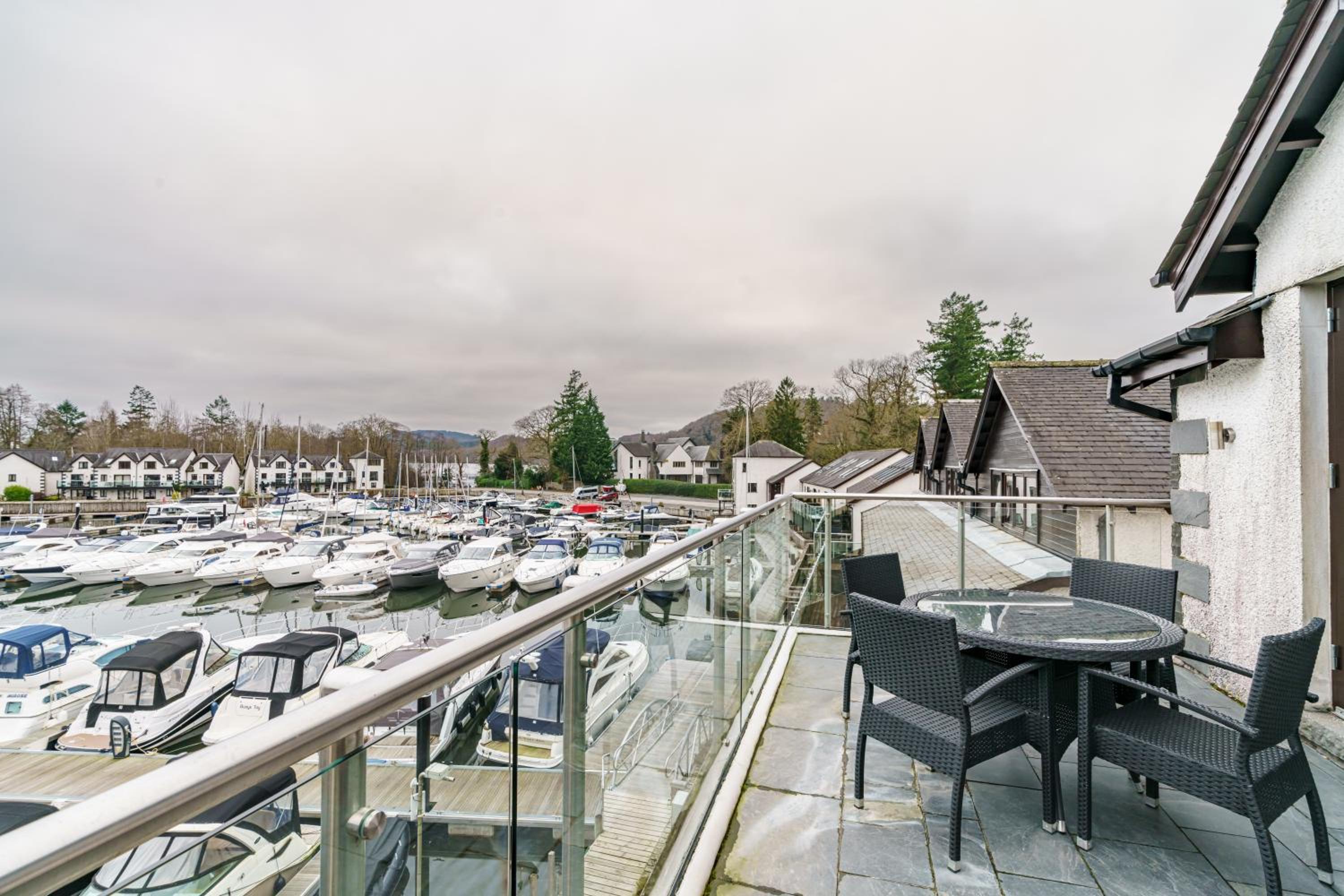 Lakeland Apartment At Windermere Marina Village