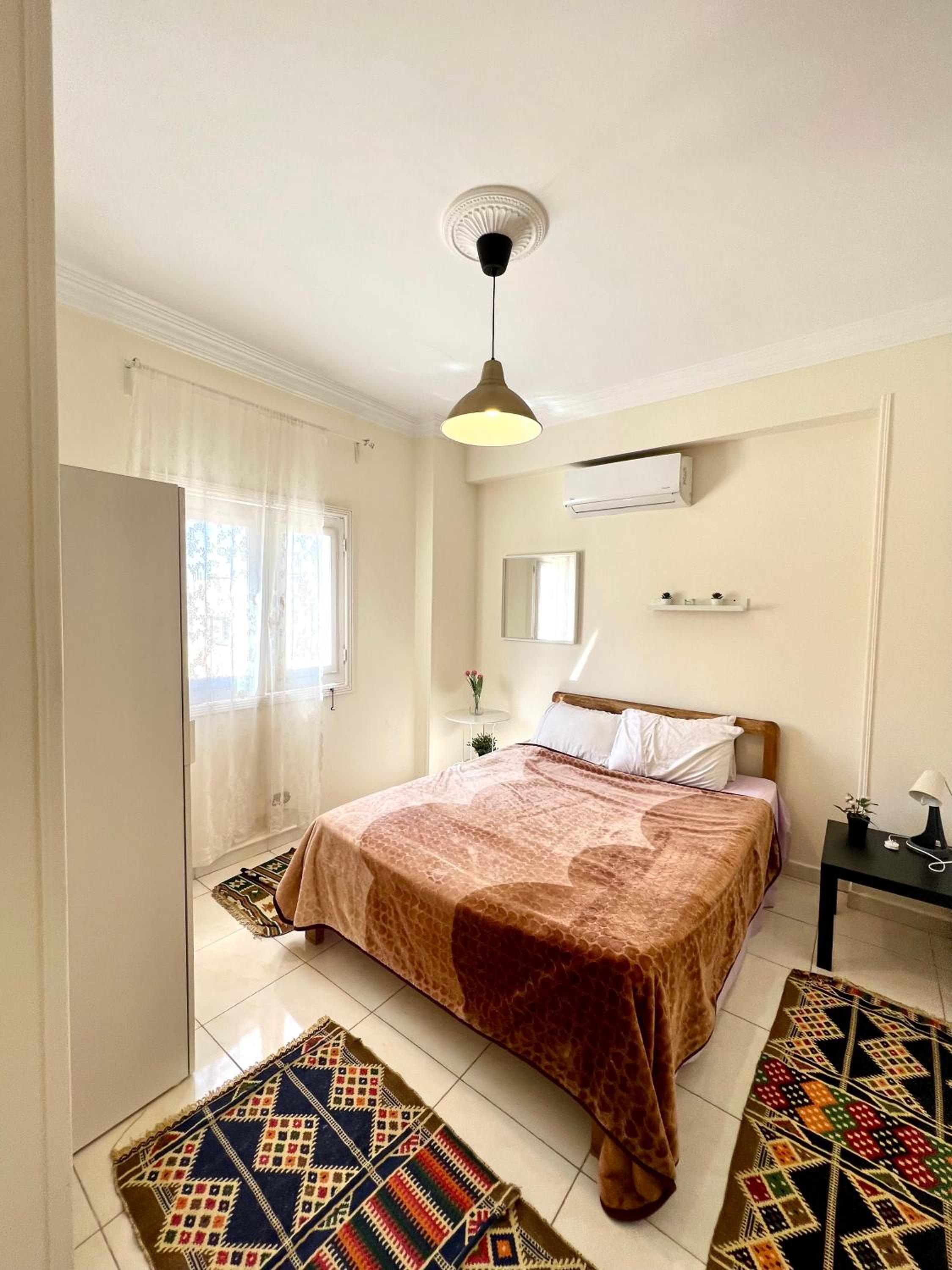 H-Residence 2 Bedroom Cozy Apartment in New Cairo near Airport