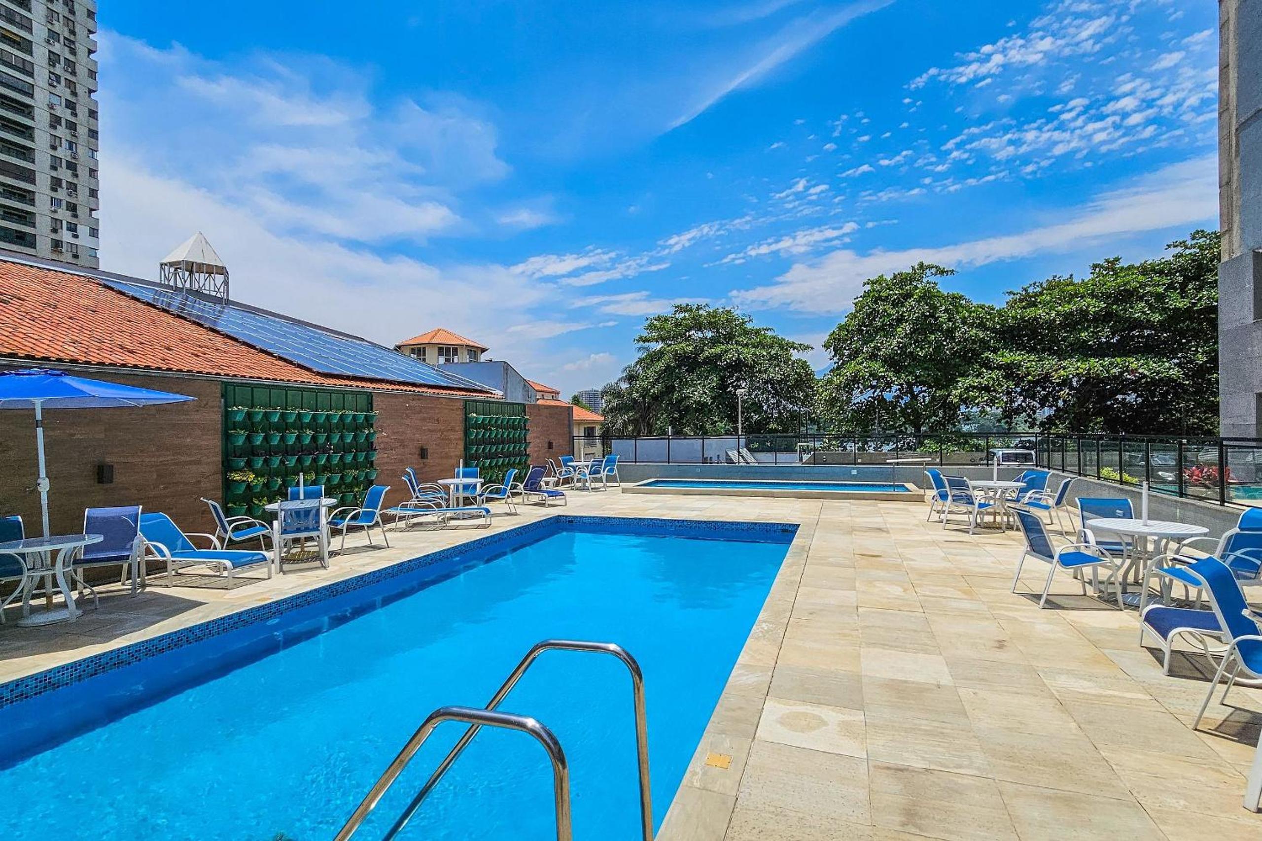 Vista Panoramica da Praia com 2qts, e vaga