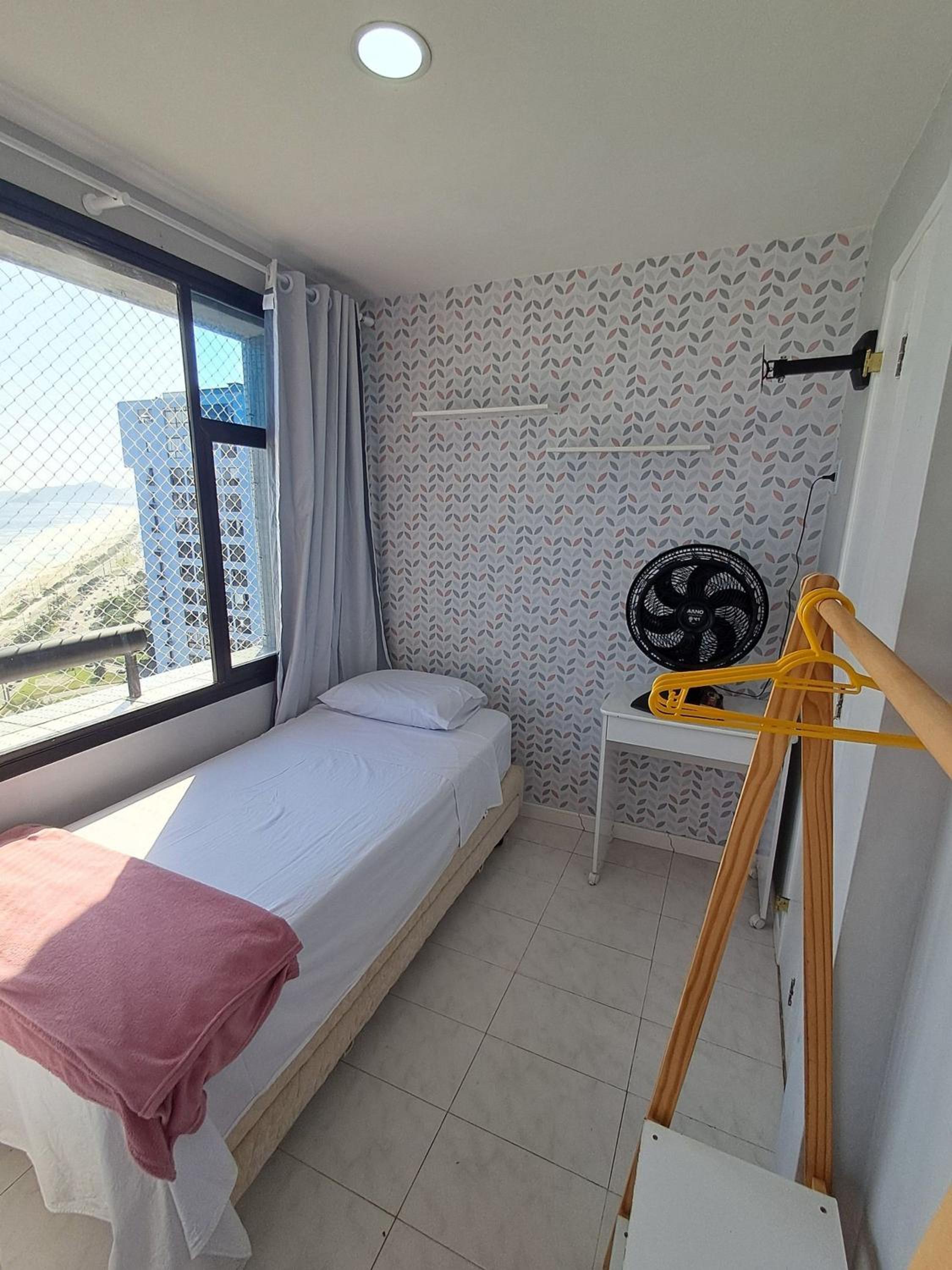 Vista Panoramica da Praia com 2qts, e vaga