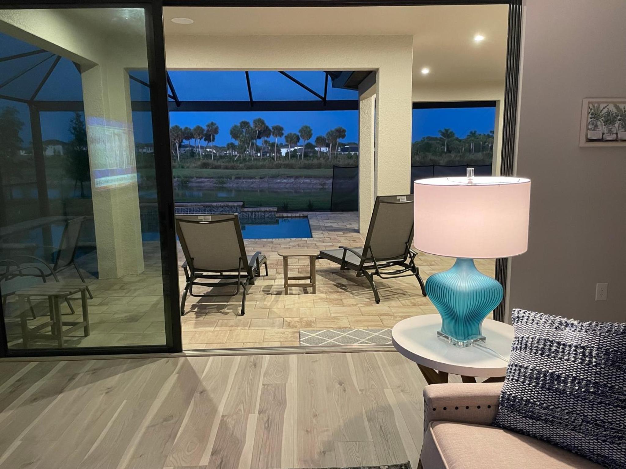 Pool House Overlooking Lake view 4