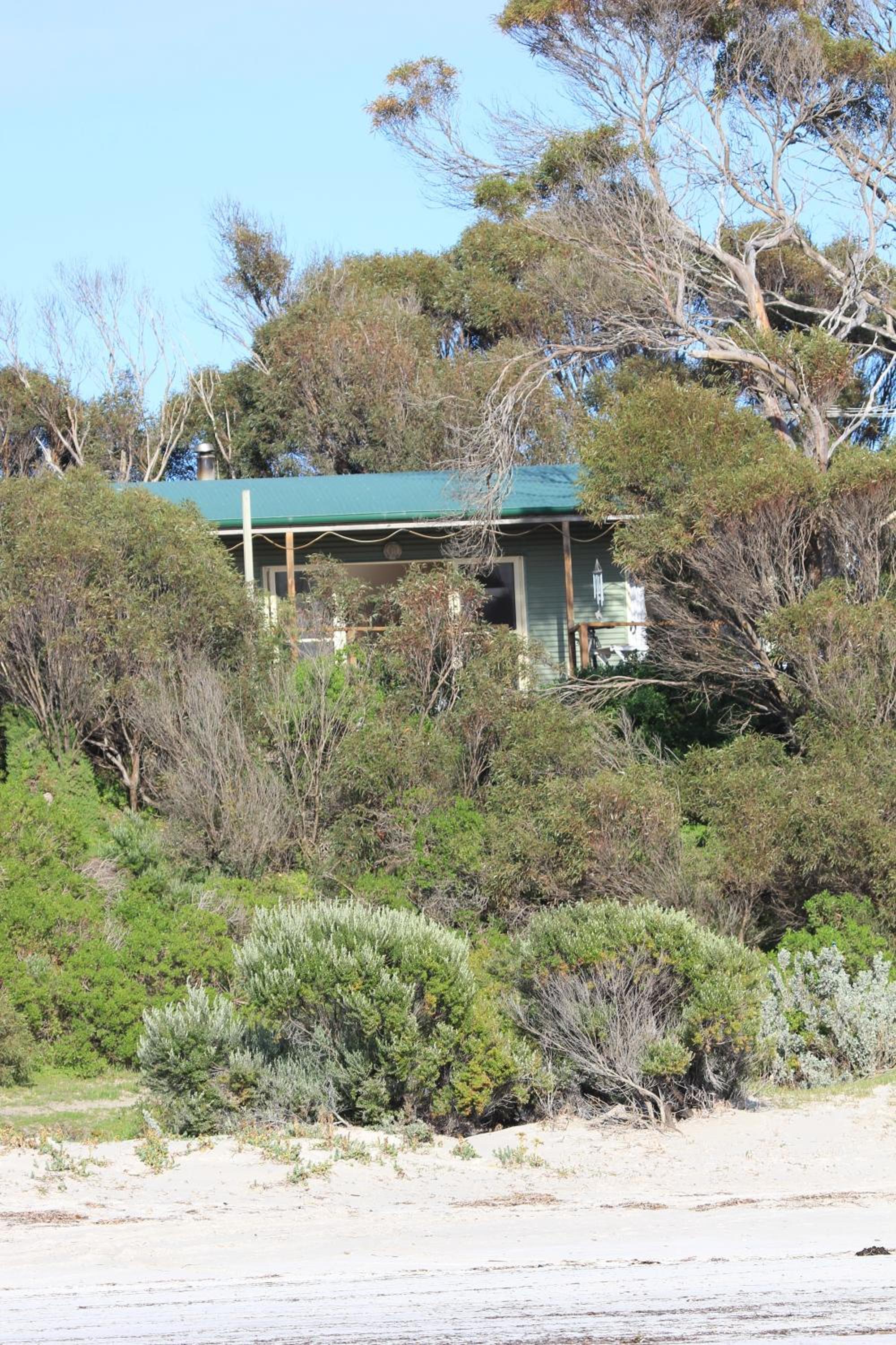 Emu Bay Stay