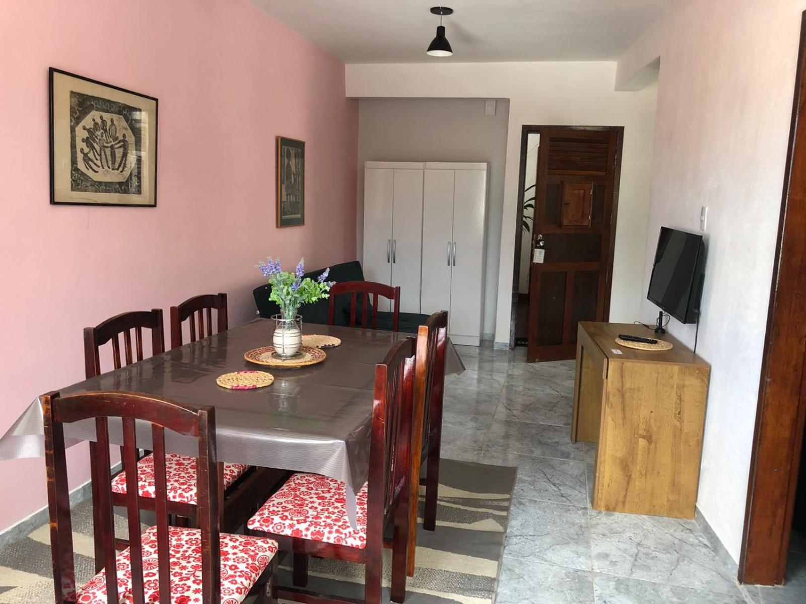Tamboleiros Hotel & Hostel