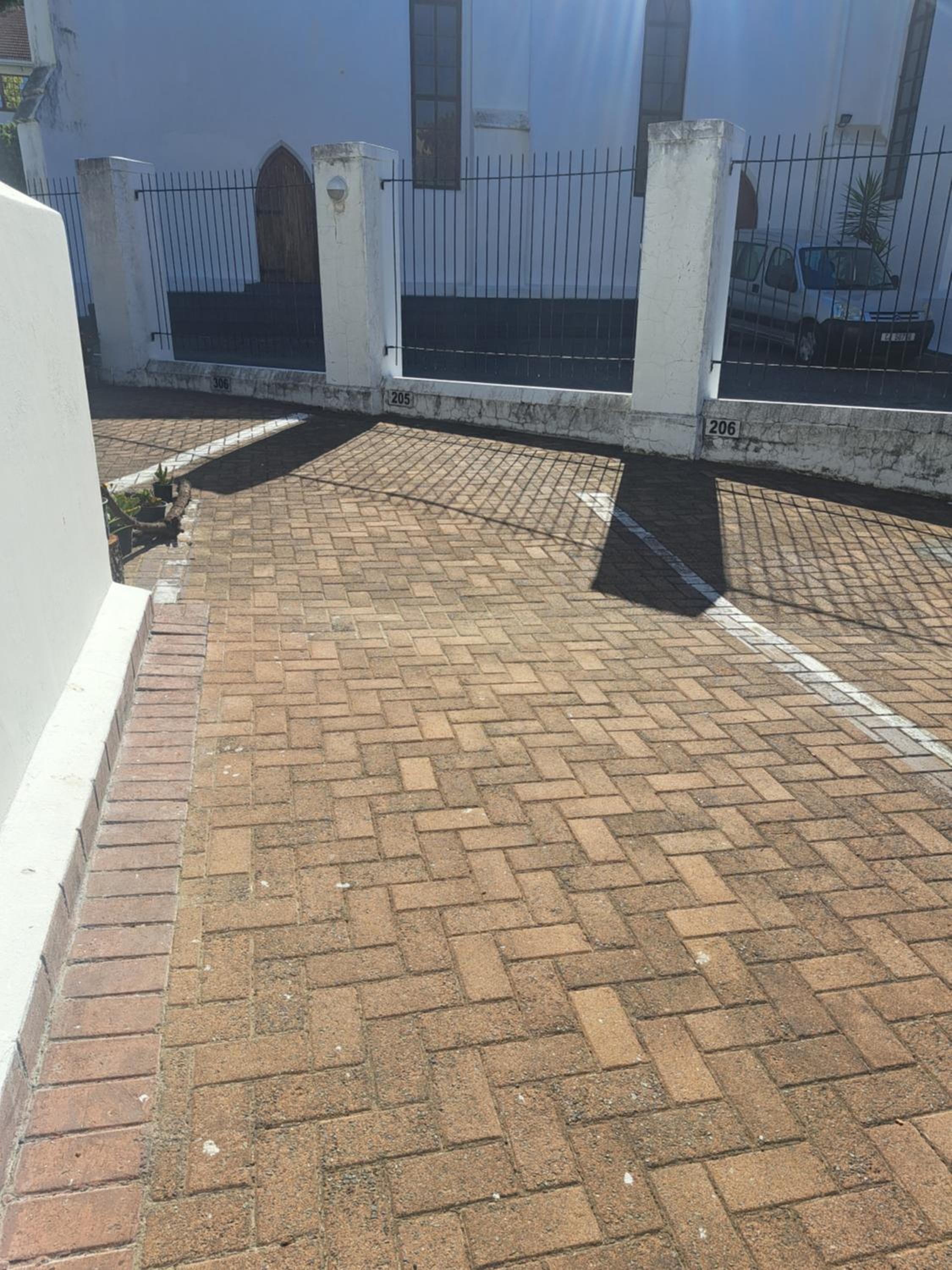 The Silhouette - Paarl - Self Catering Apartment