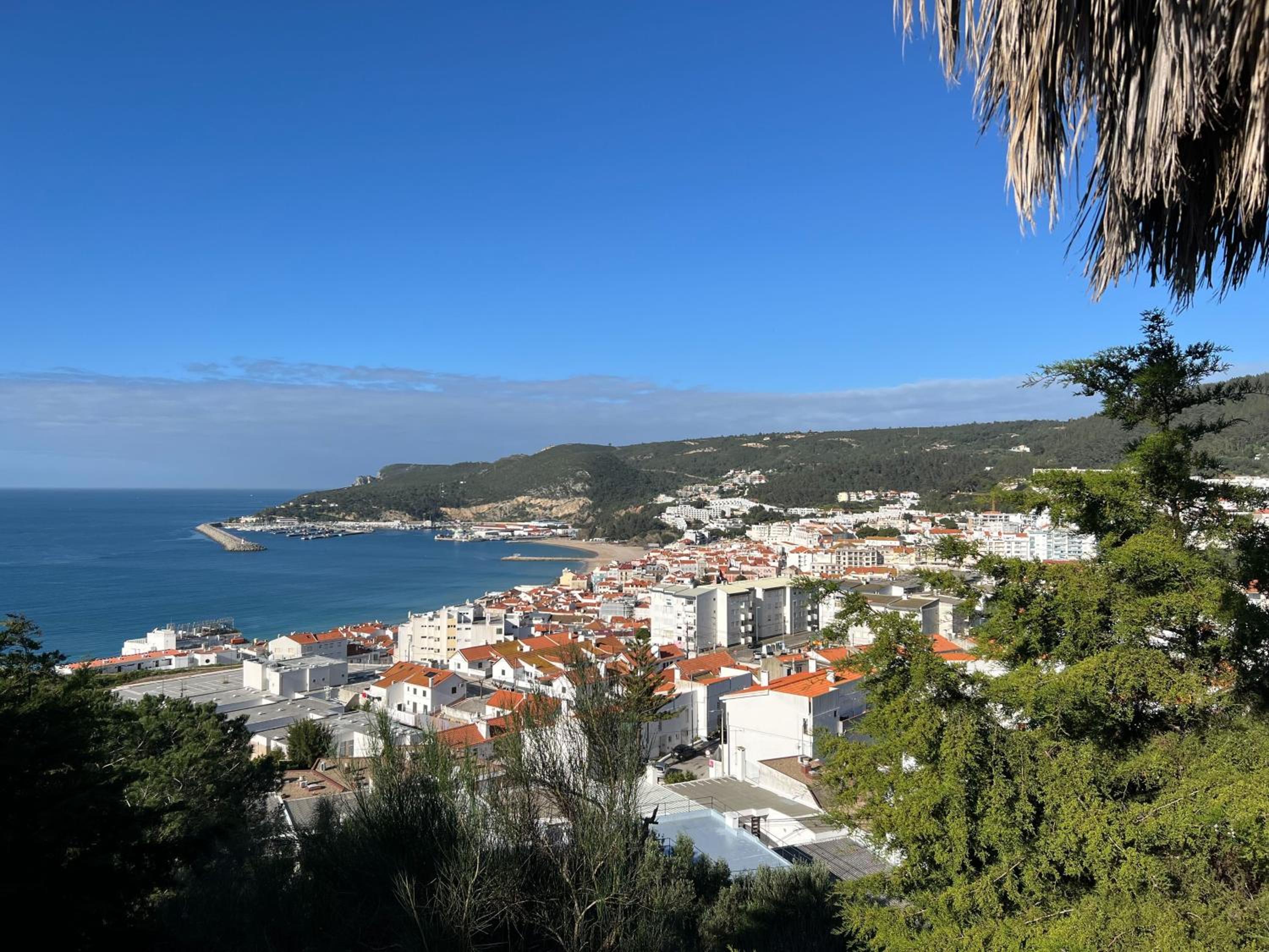 Janelas de Zimbra Lovely Apt with Pool and Sea View by Lisbeyond
