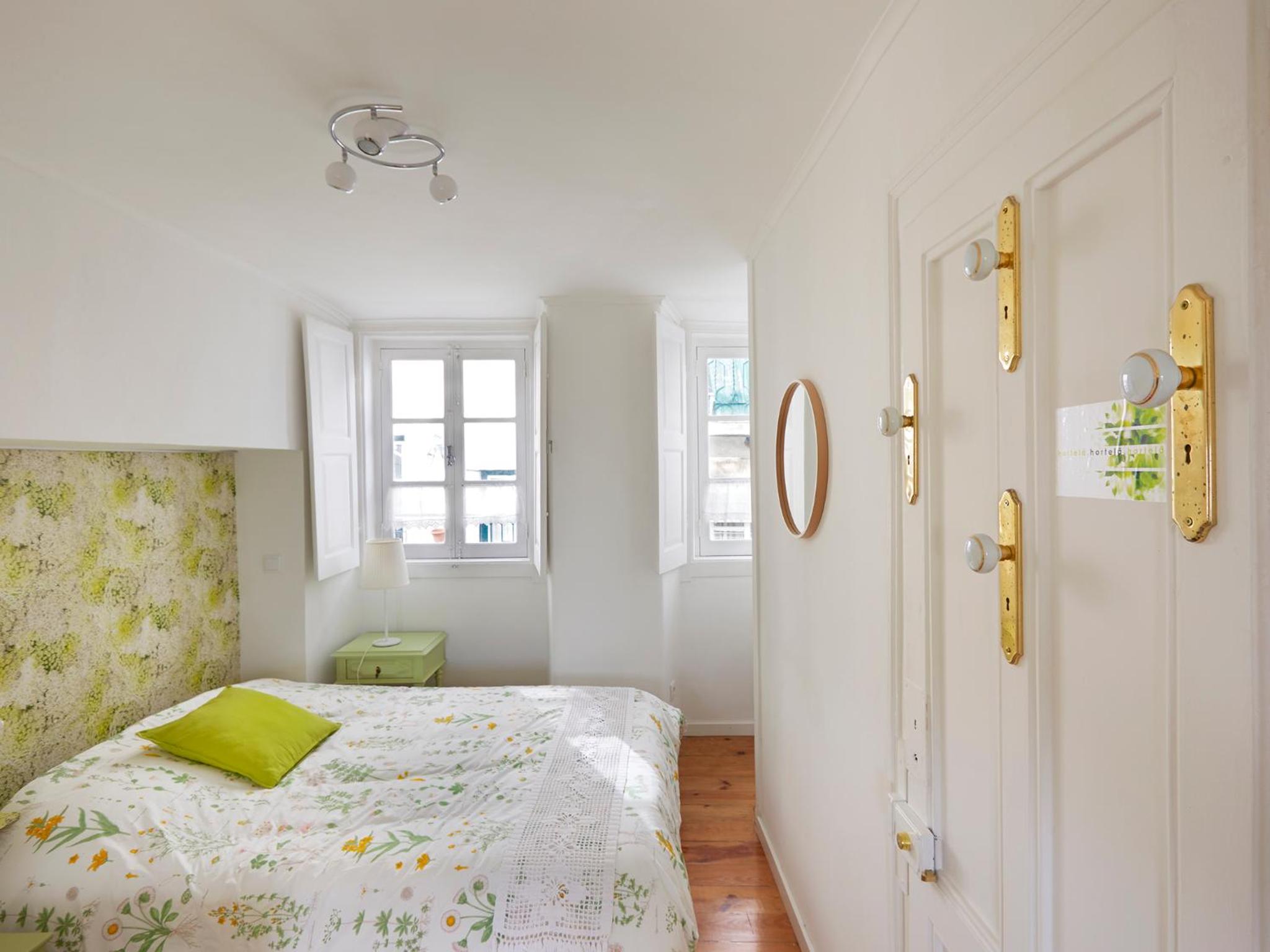 Alfama Cozy Studios by Get Your Stay view 2