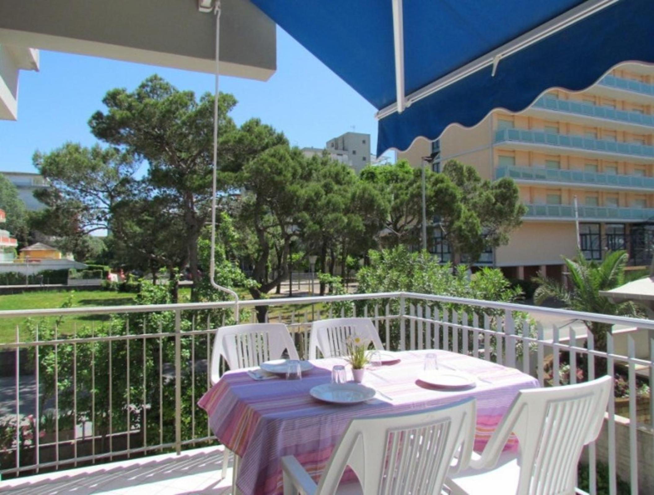 Space and comfort with private beach place view 3