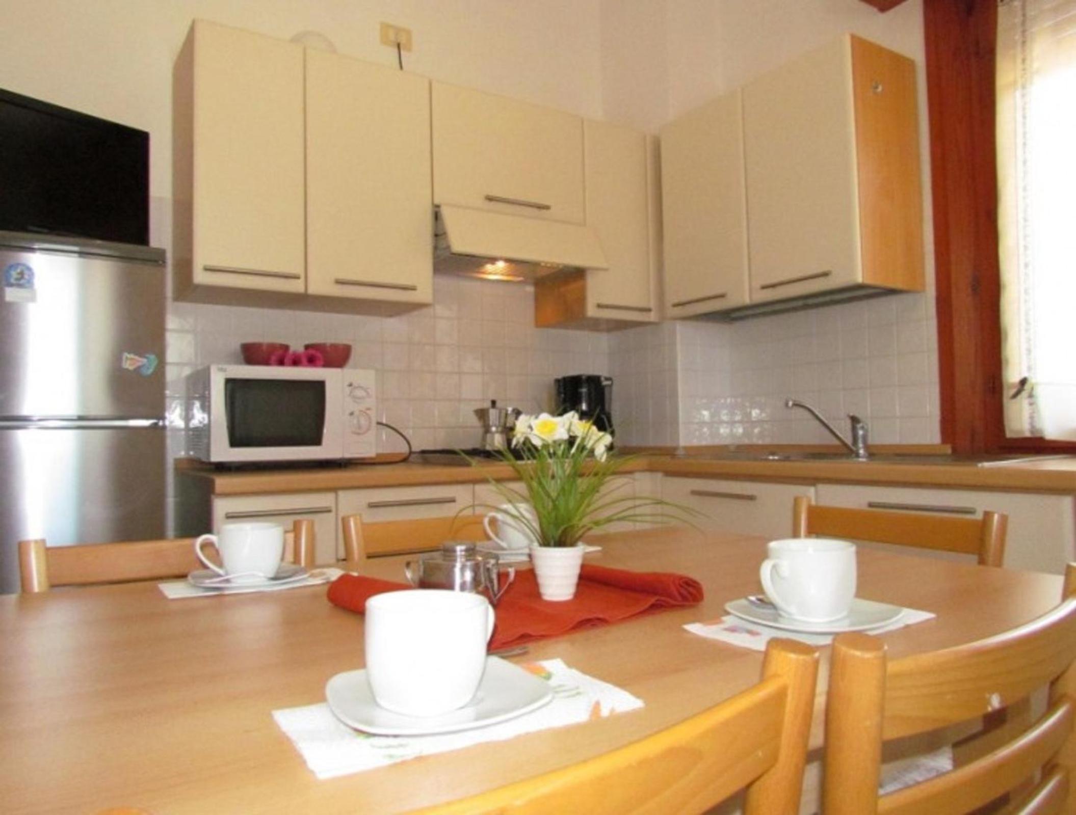 Space and comfort with private beach place view 4