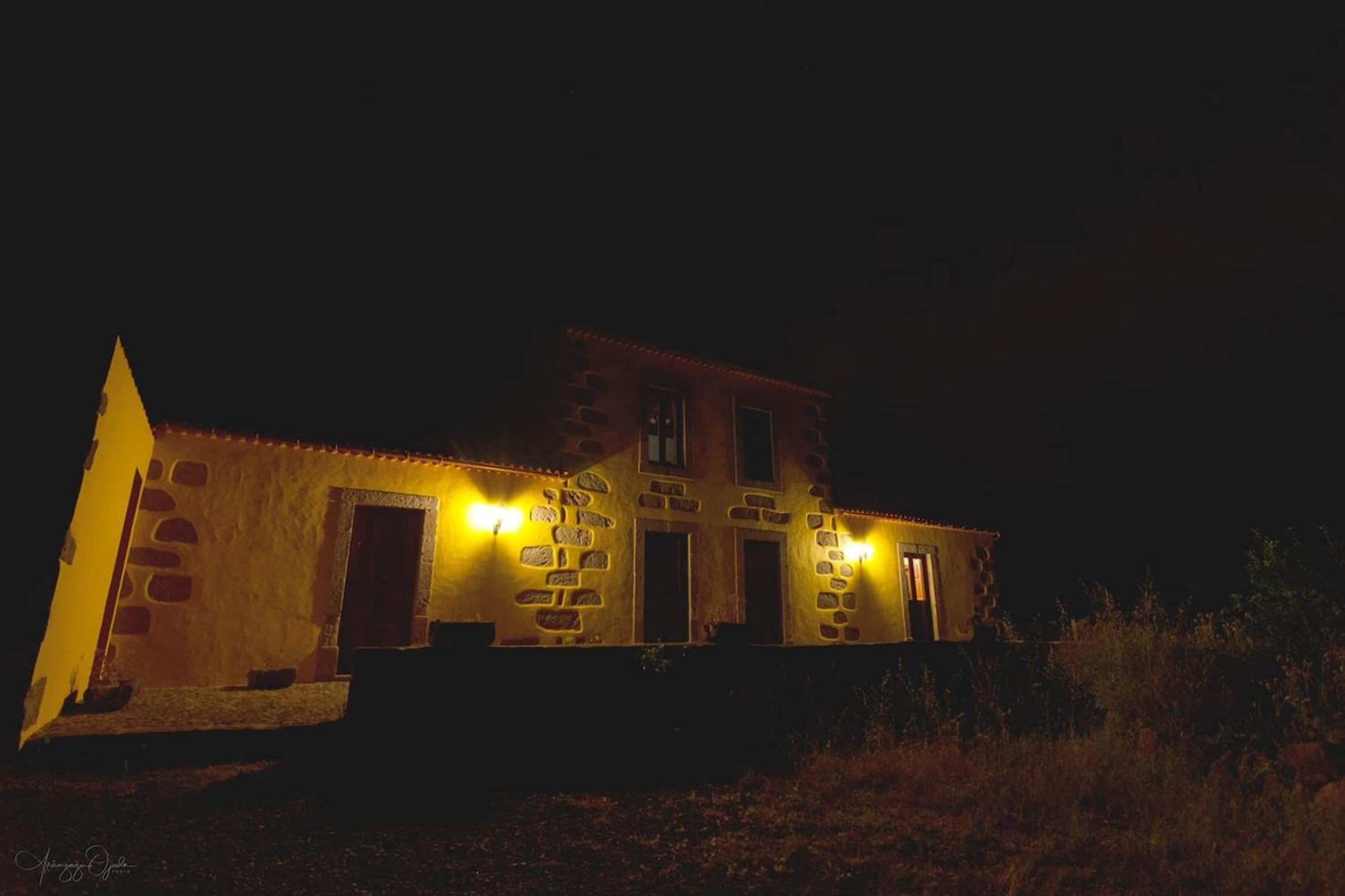 Charming house in La Pena with terrace and air conditioning