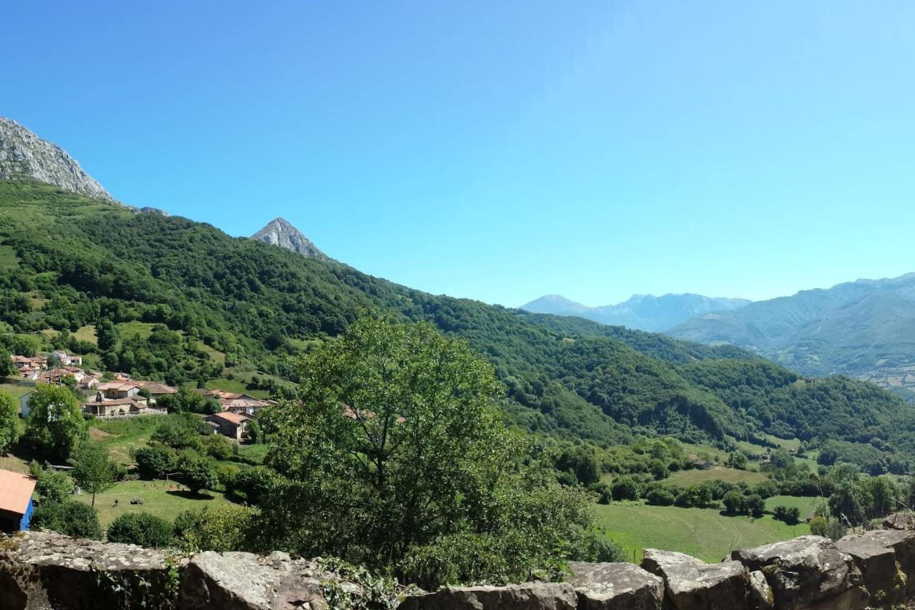 Welcoming House in Bermiego with All Comforts
