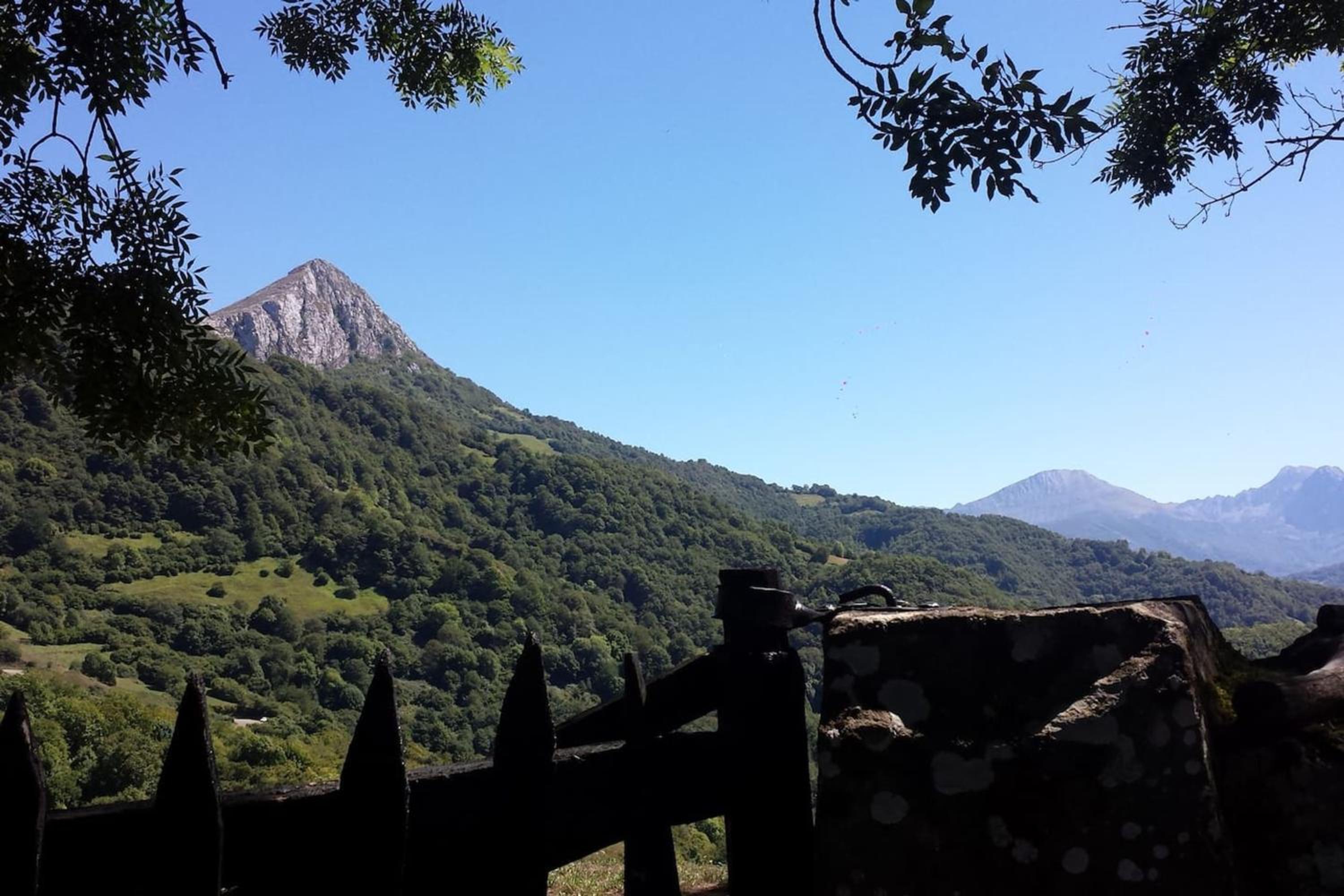 Welcoming House in Bermiego with All Comforts