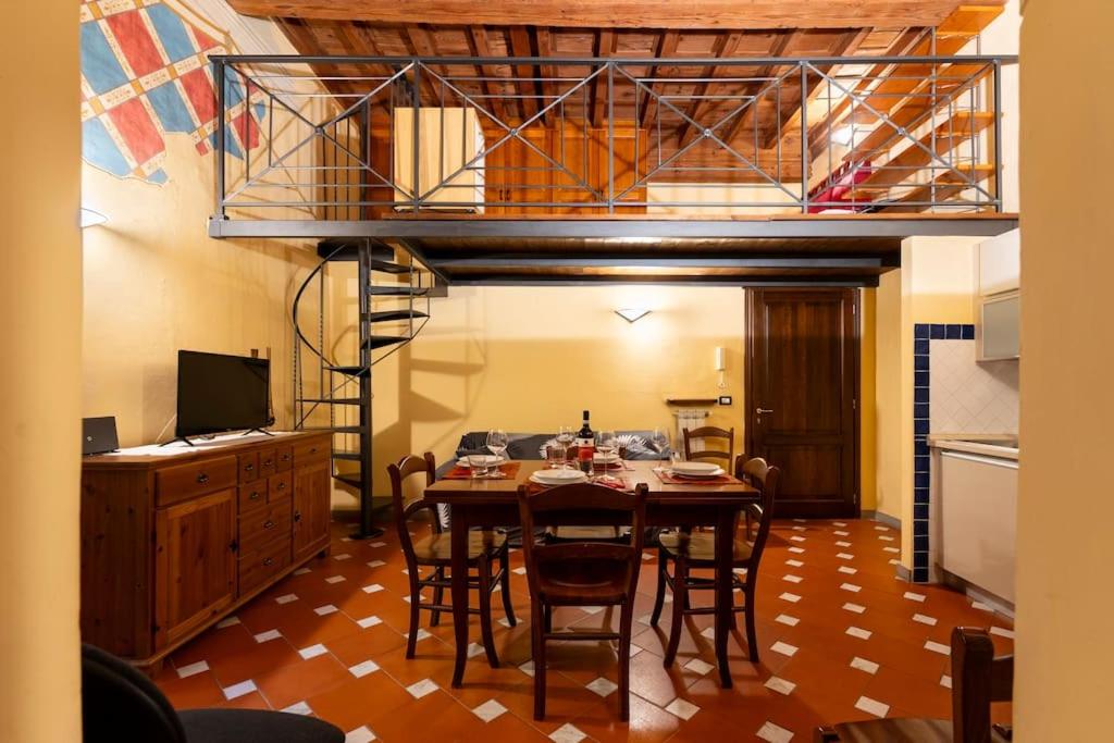 Serragli- Stile rustico rinascimentale in Oltrarno