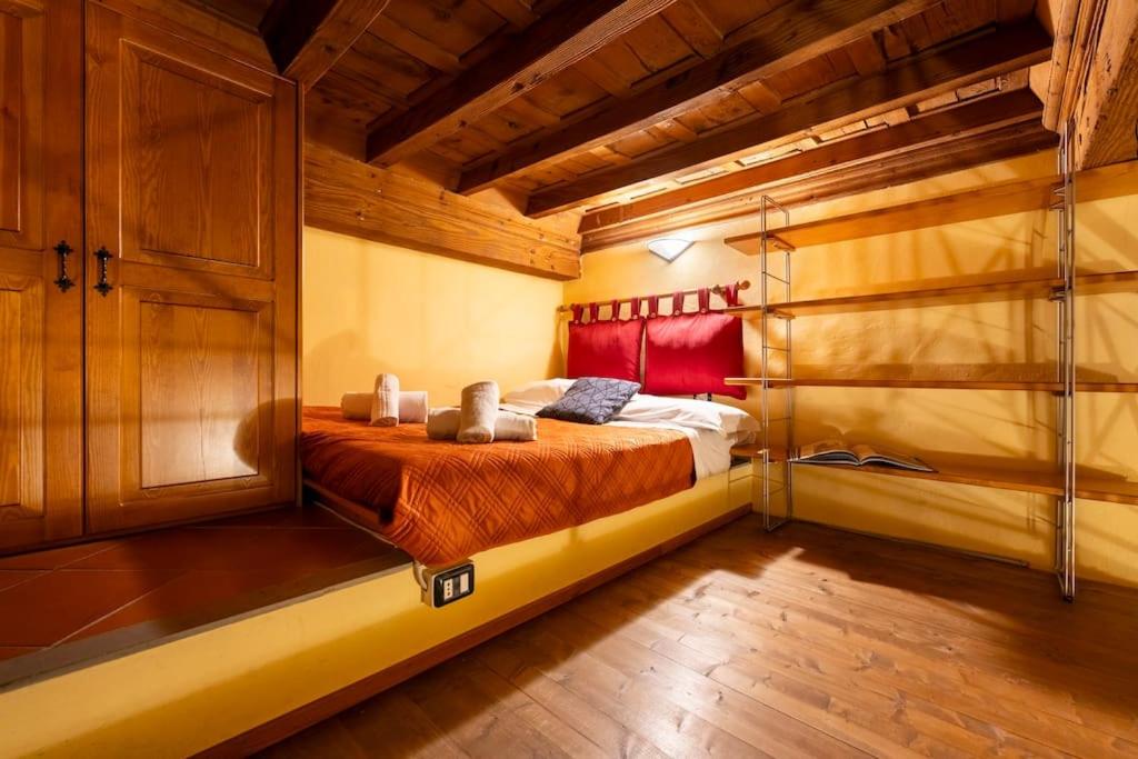 Serragli- Stile rustico rinascimentale in Oltrarno