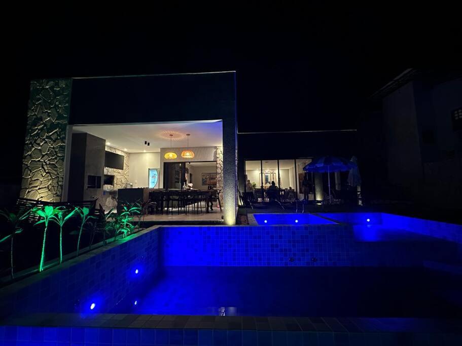 Guarajuba a passos do mar en Camaçari — recepcion & lobby