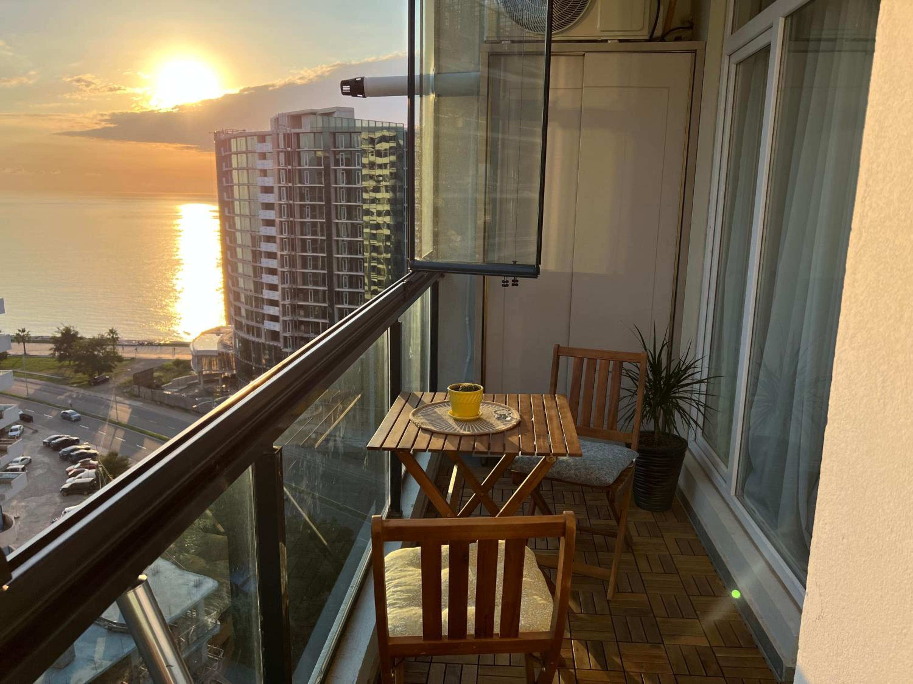 Relax by the sea view 3