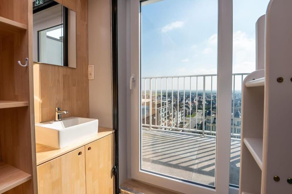 Nice apartment with suberb Sea Views